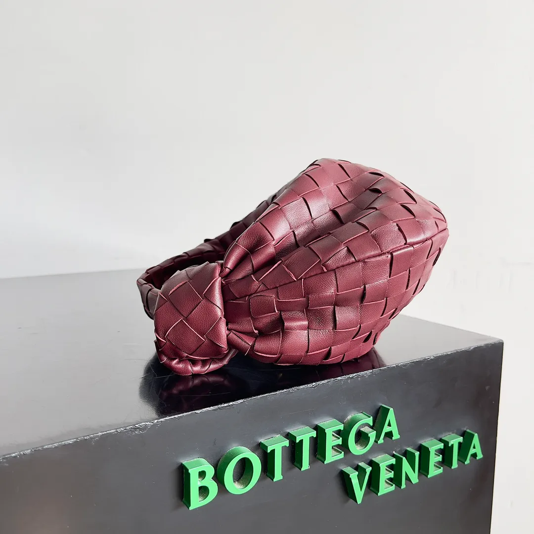 Клатчи Женские Bottega Veneta 702341
