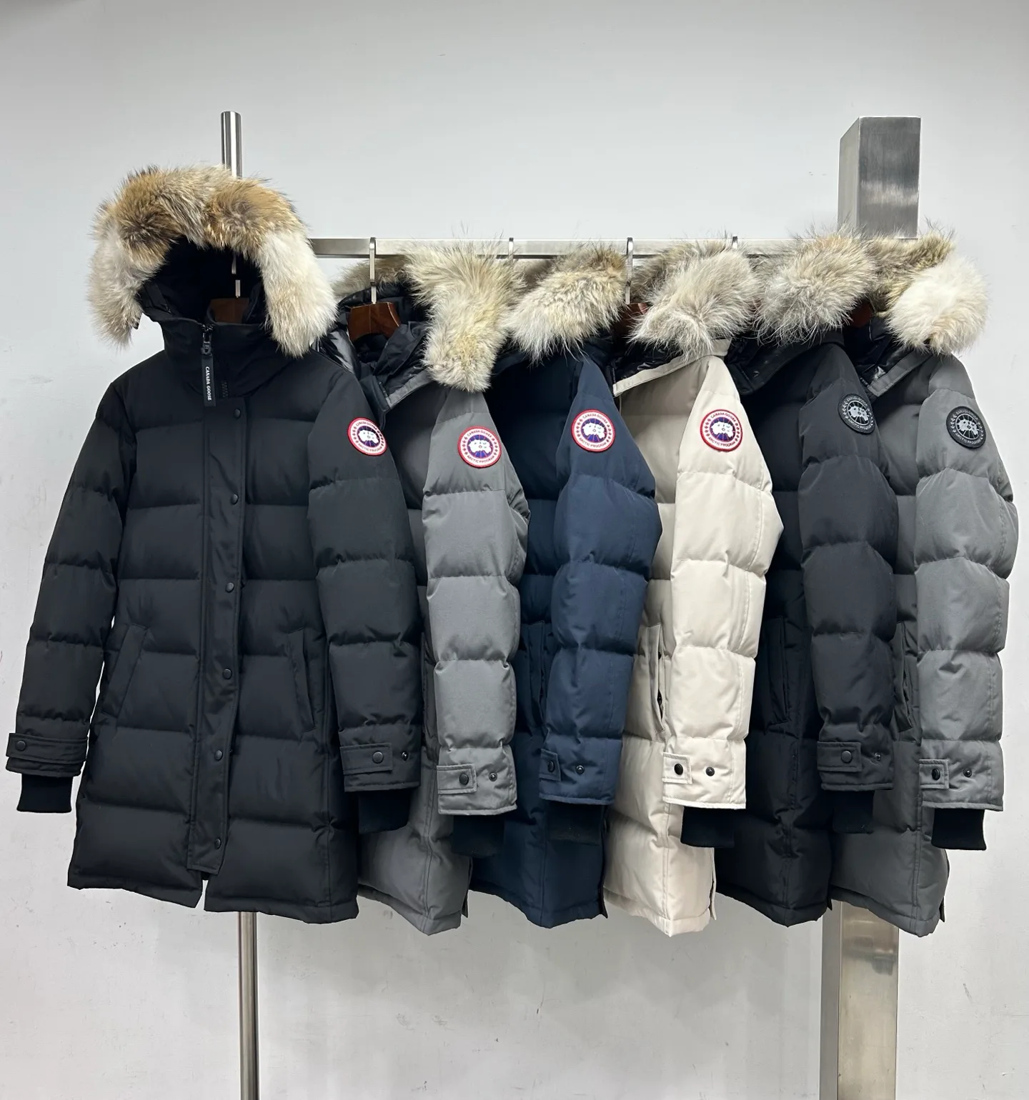 Куртки И Пуховики Женские Canada Goose 18007213