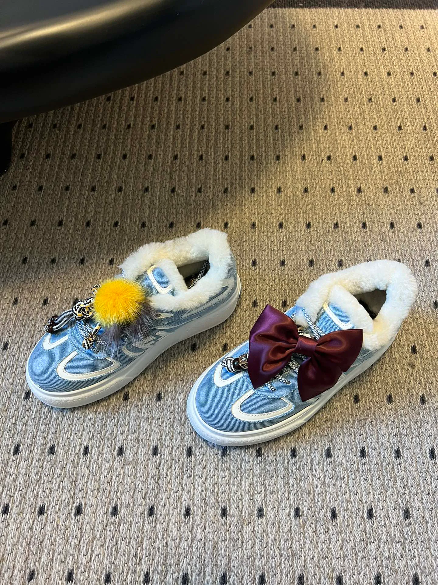 Кроссовки Женские Fendi 927561