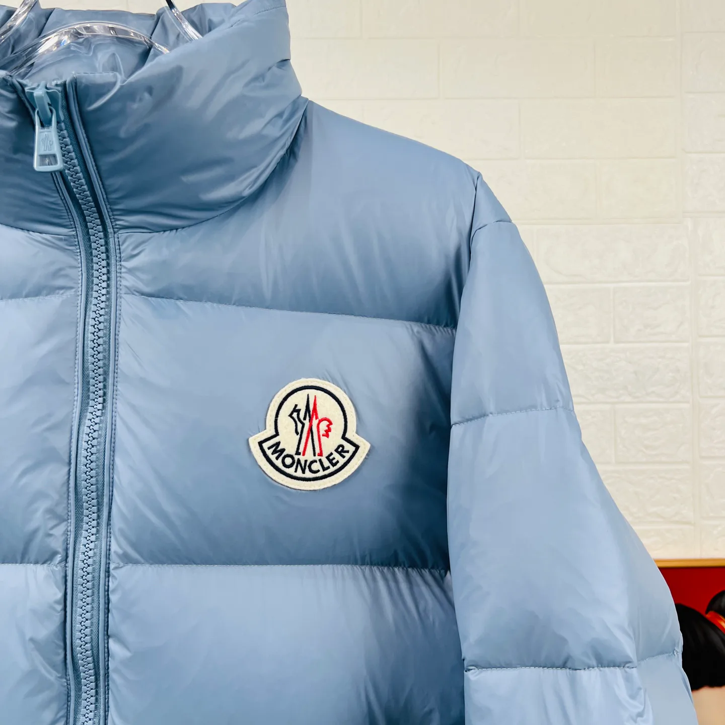 Куртки И Пуховики Женские Moncler 18770307