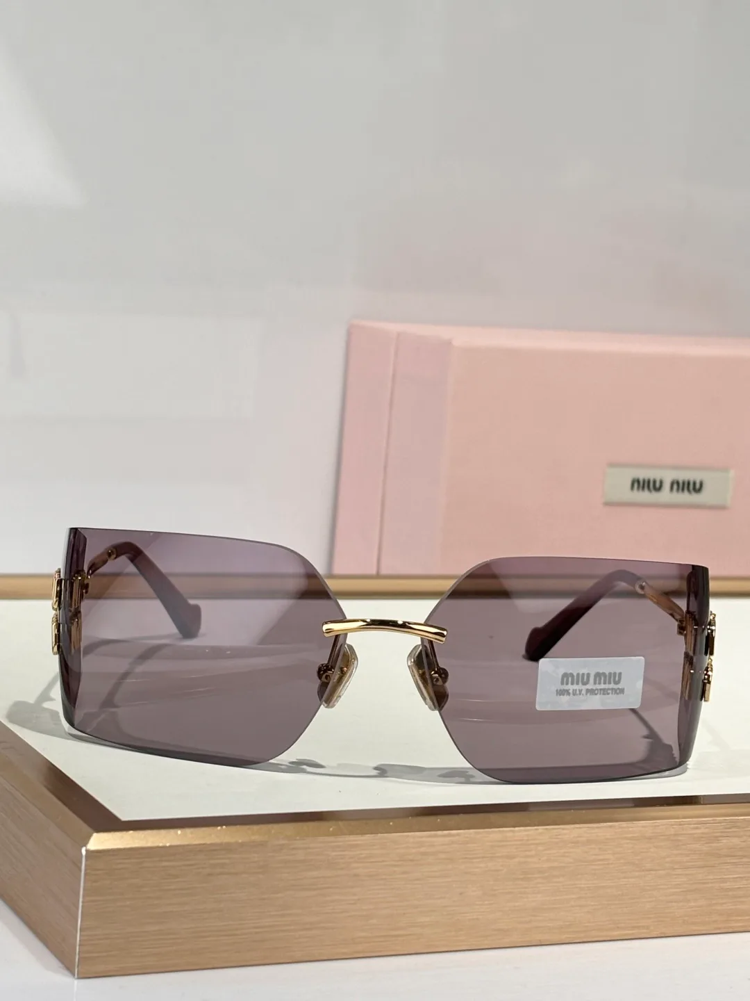 Очки Miu Miu 16067