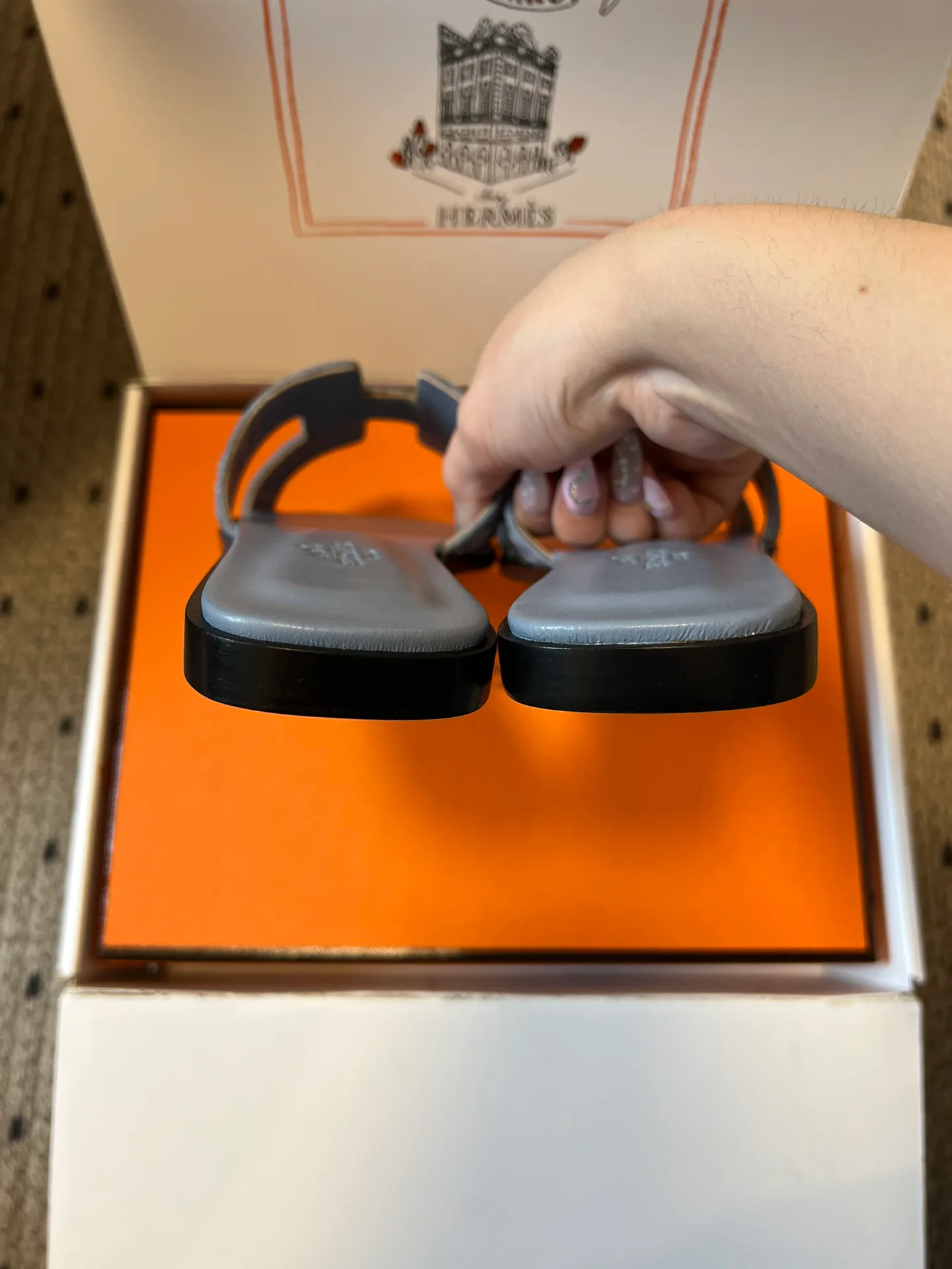 Шлепанцы Женские Hermes 10209544