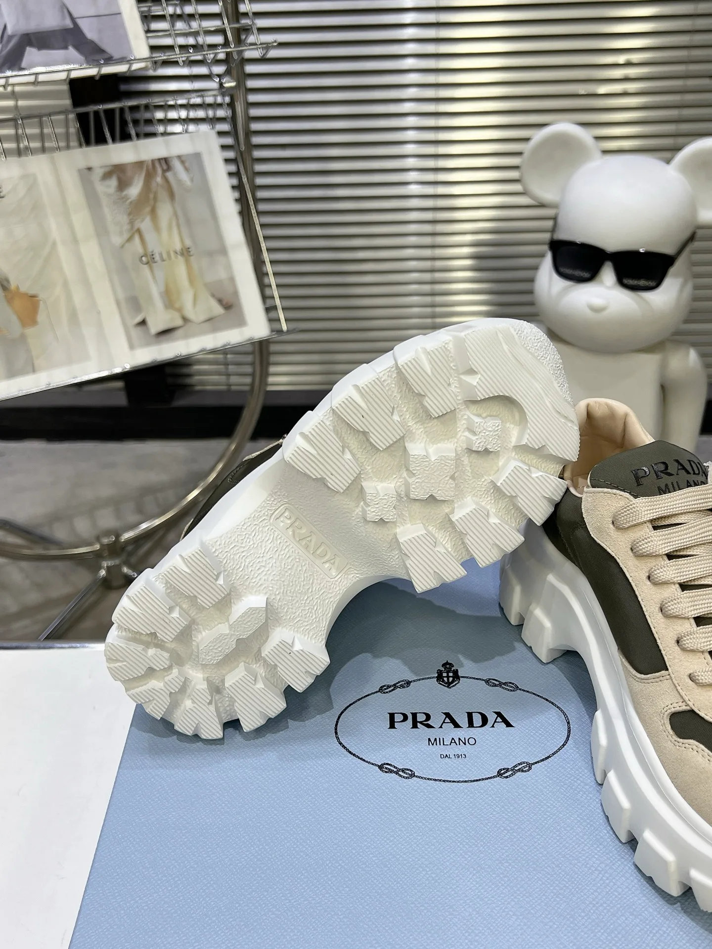 Кроссовки Женские Prada 17371785