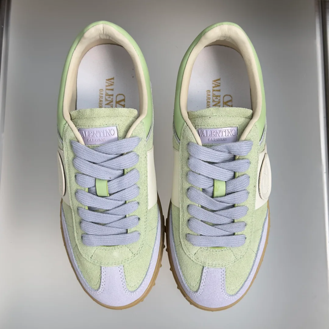 Кроссовки Женские Valentino 19175902