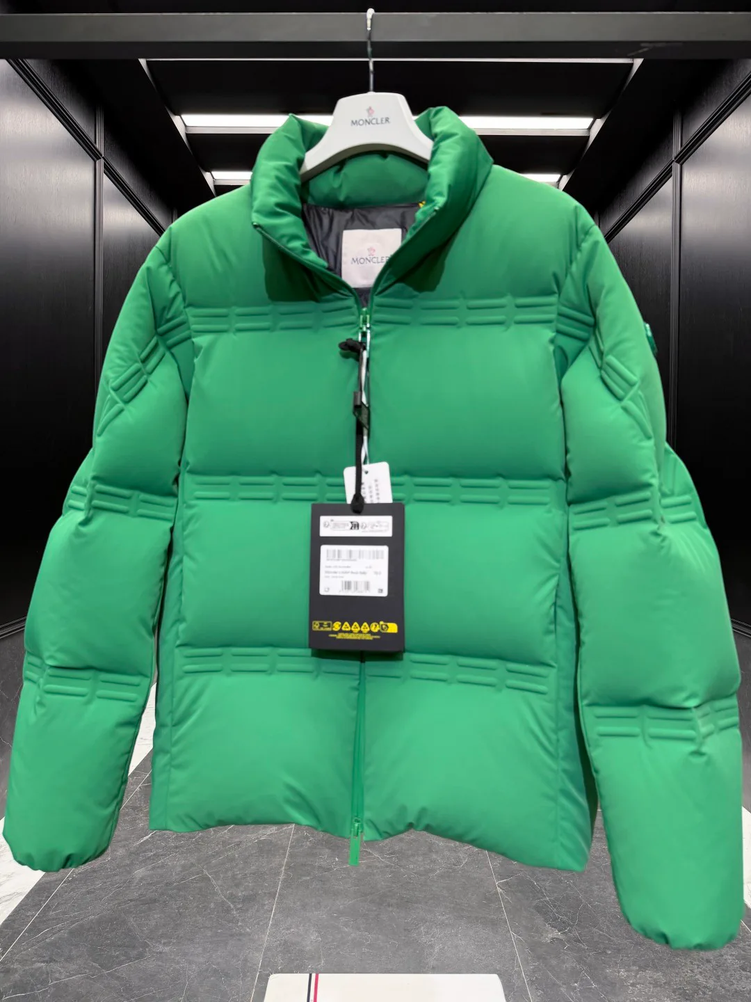 Куртки И Пуховики Мужские Moncler 987308