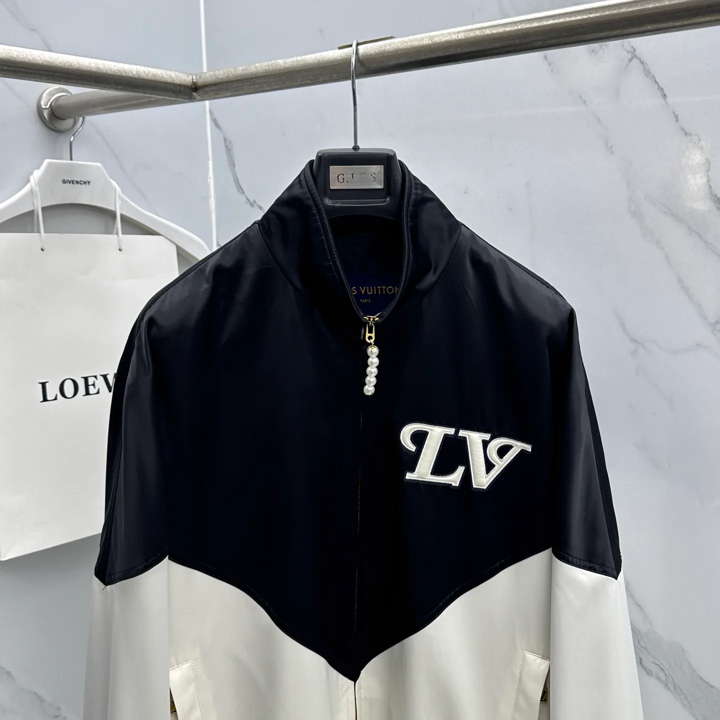 Куртки И Пуховики Мужские Louis Vuitton 18246790