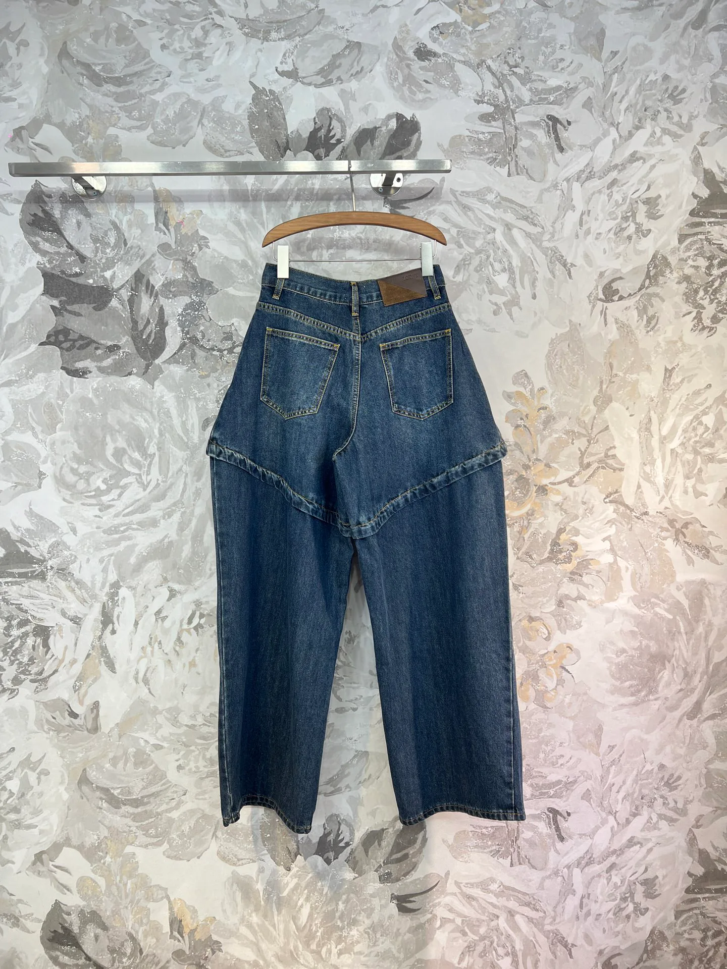 Джинсы Женские Loewe 18224833