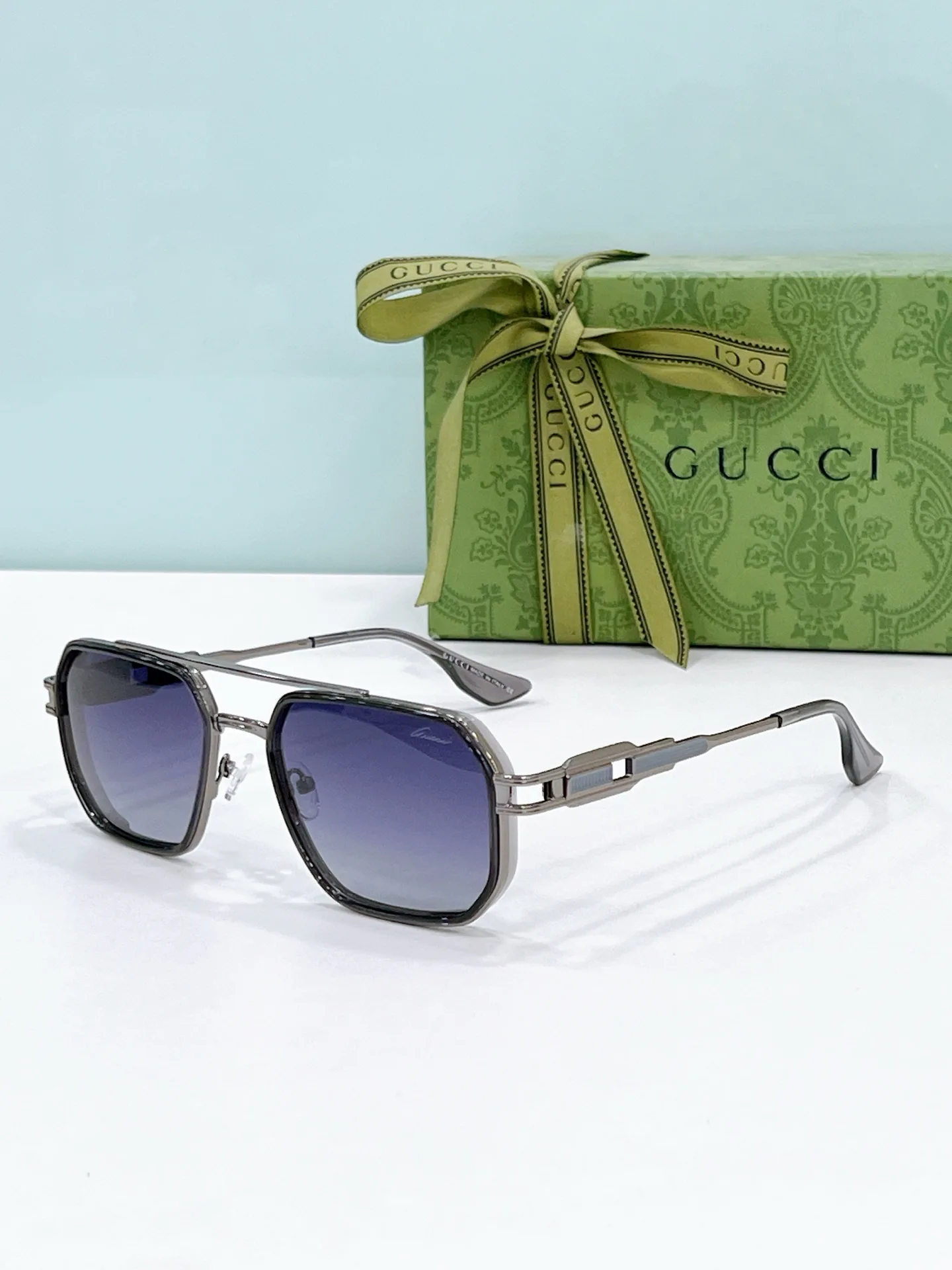 Очки Gucci 1907092