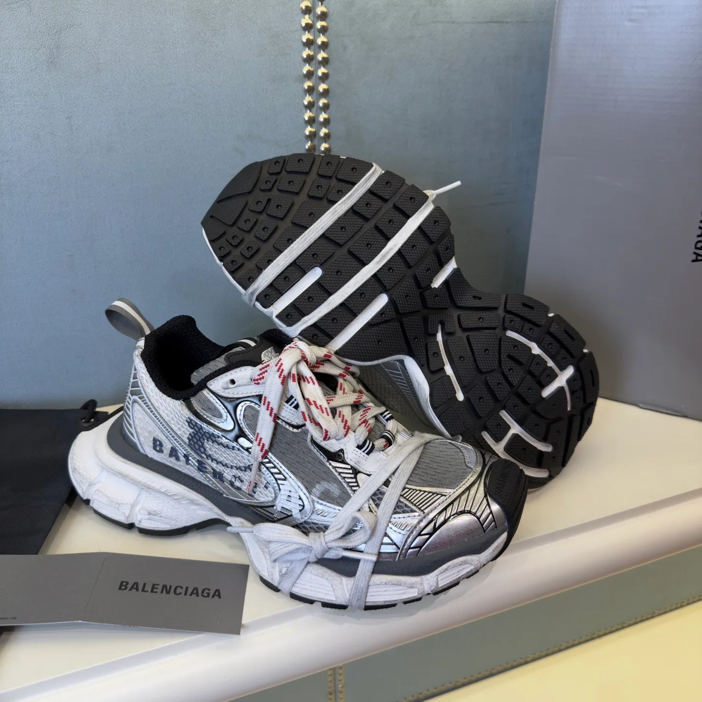 Кроссовки Женские Balenciaga 10997392