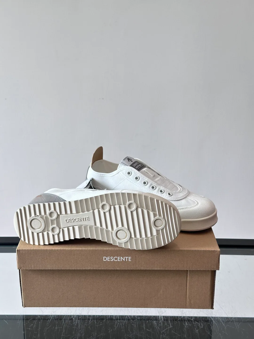 Кроссовки Женские Descente 17561828
