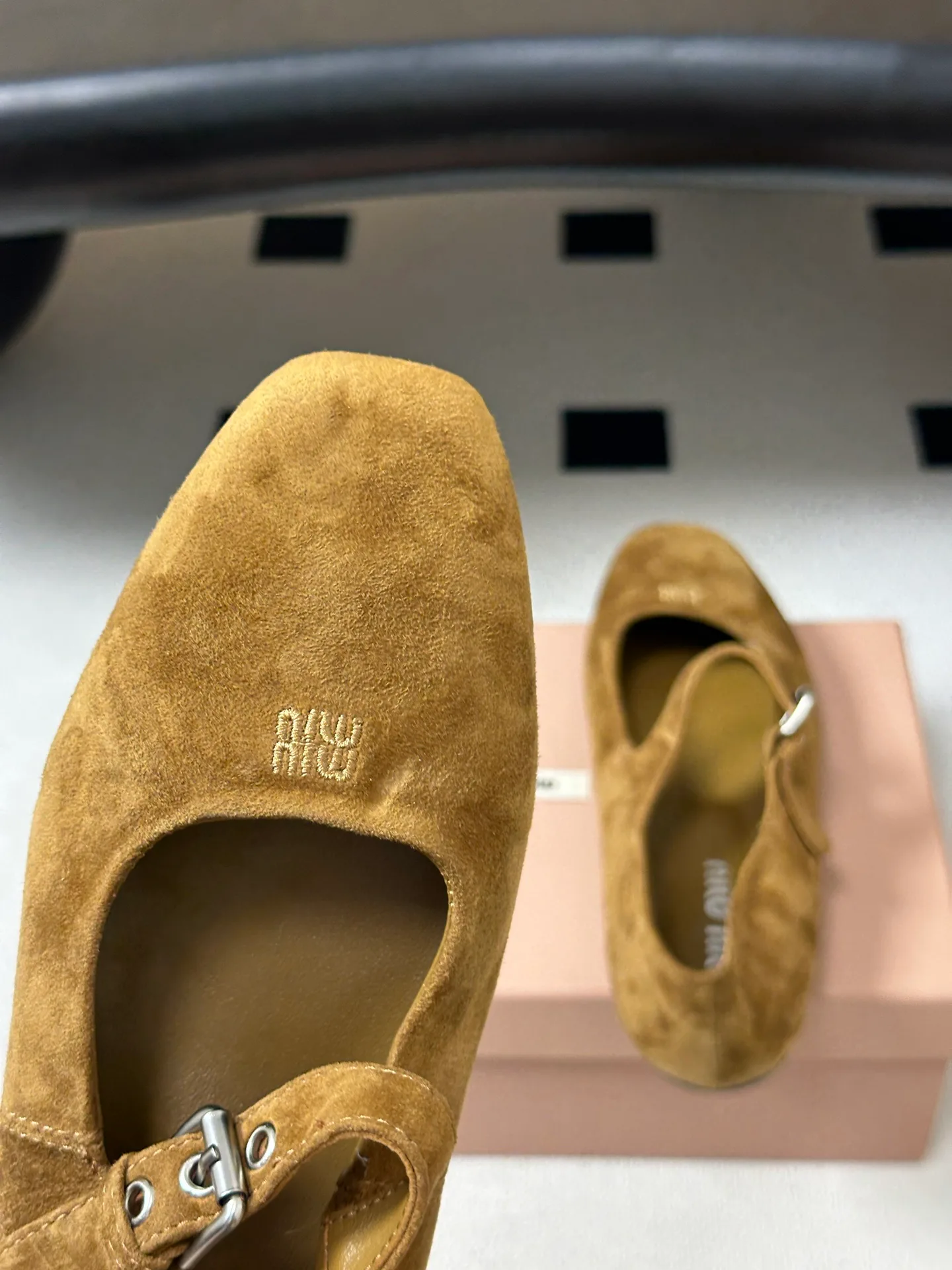 Балетки Женские Miu Miu 18049230