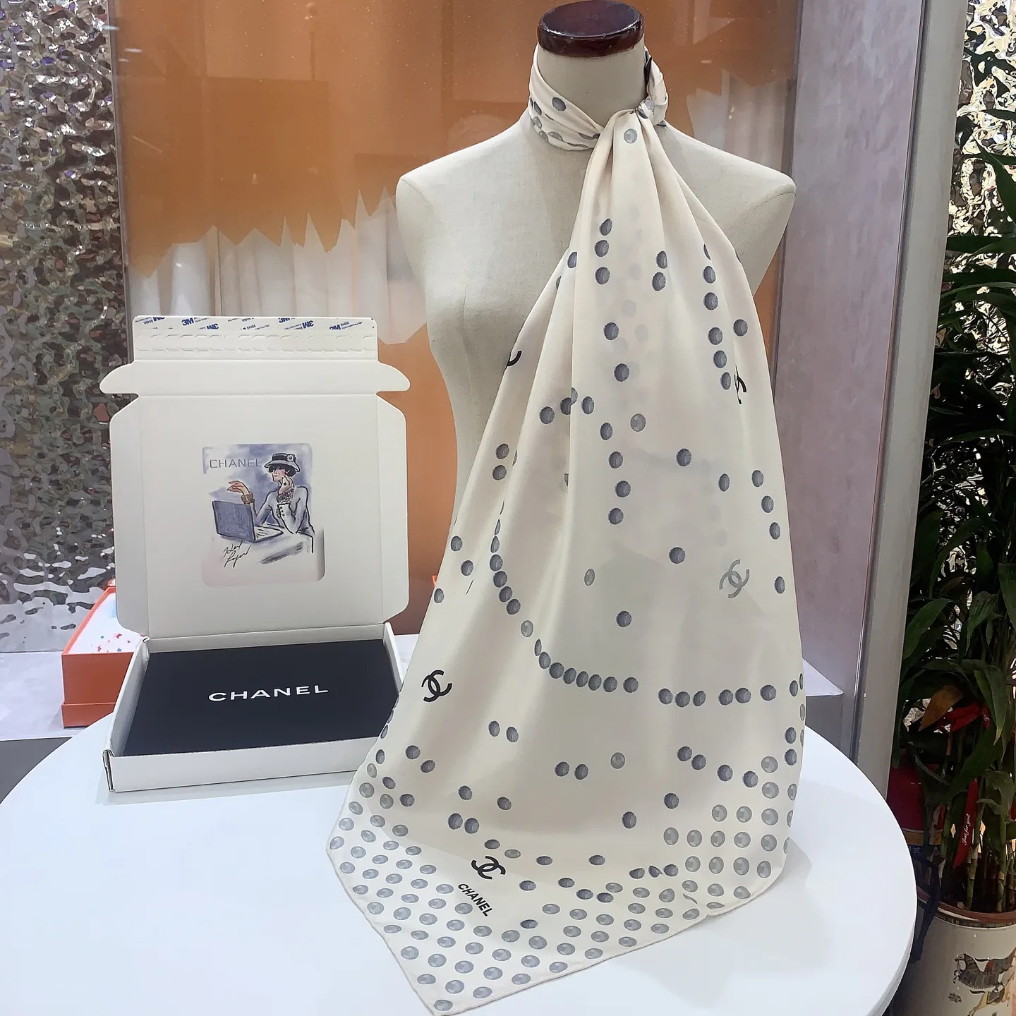 Платки Chanel 11192910