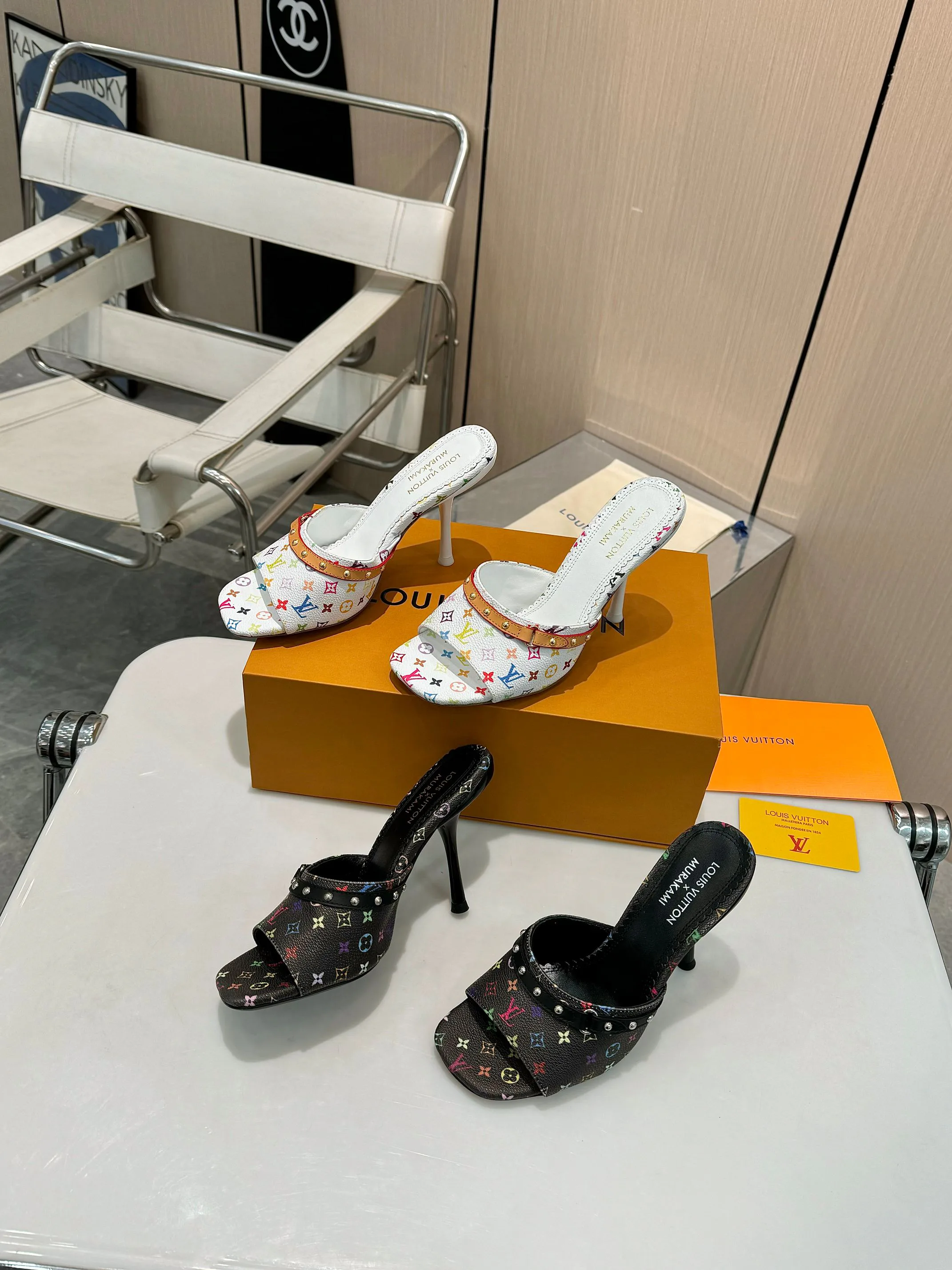 Босоножки Женские Louis Vuitton 19202