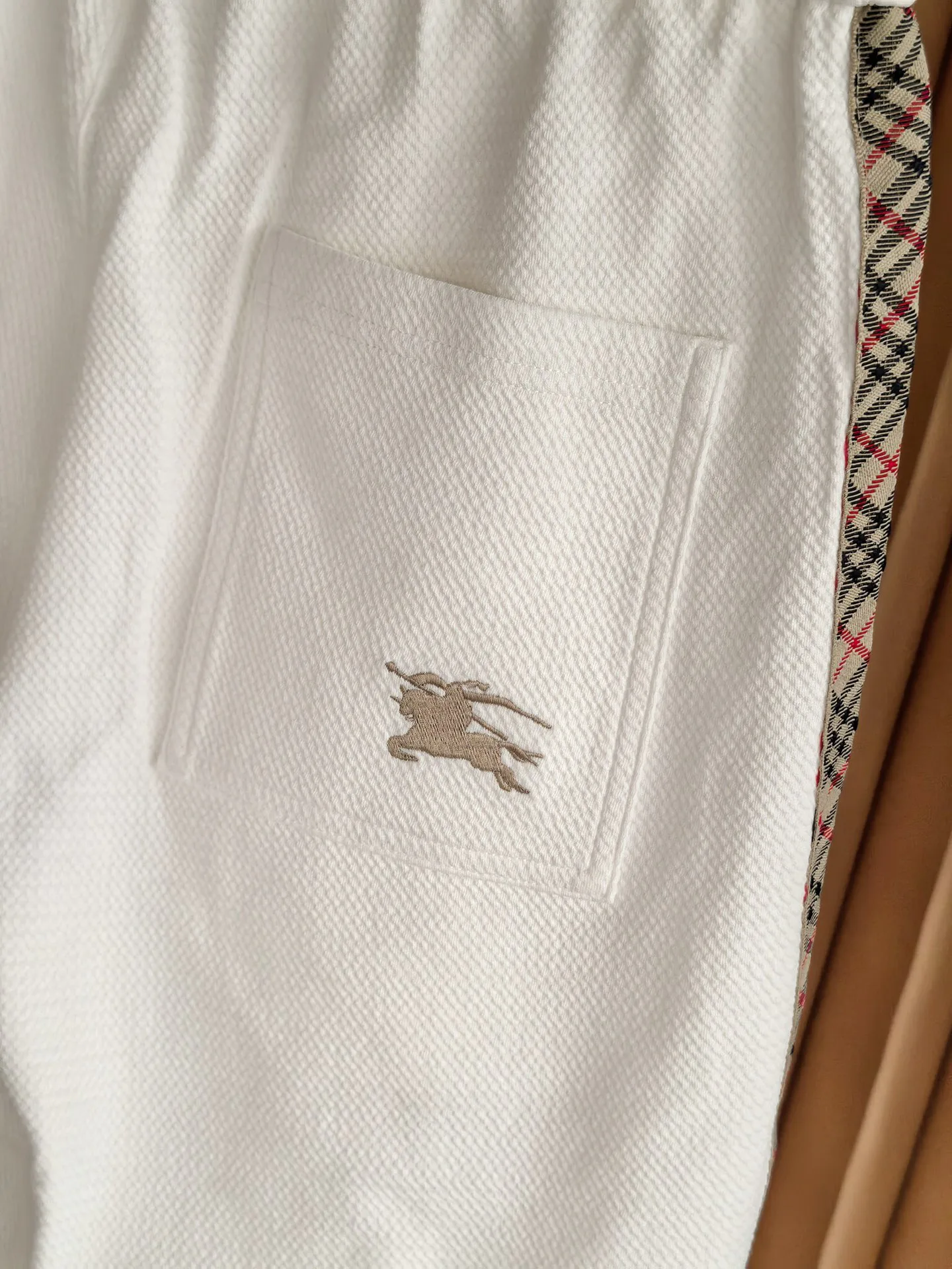 Шорты Мужские Burberry 13182468