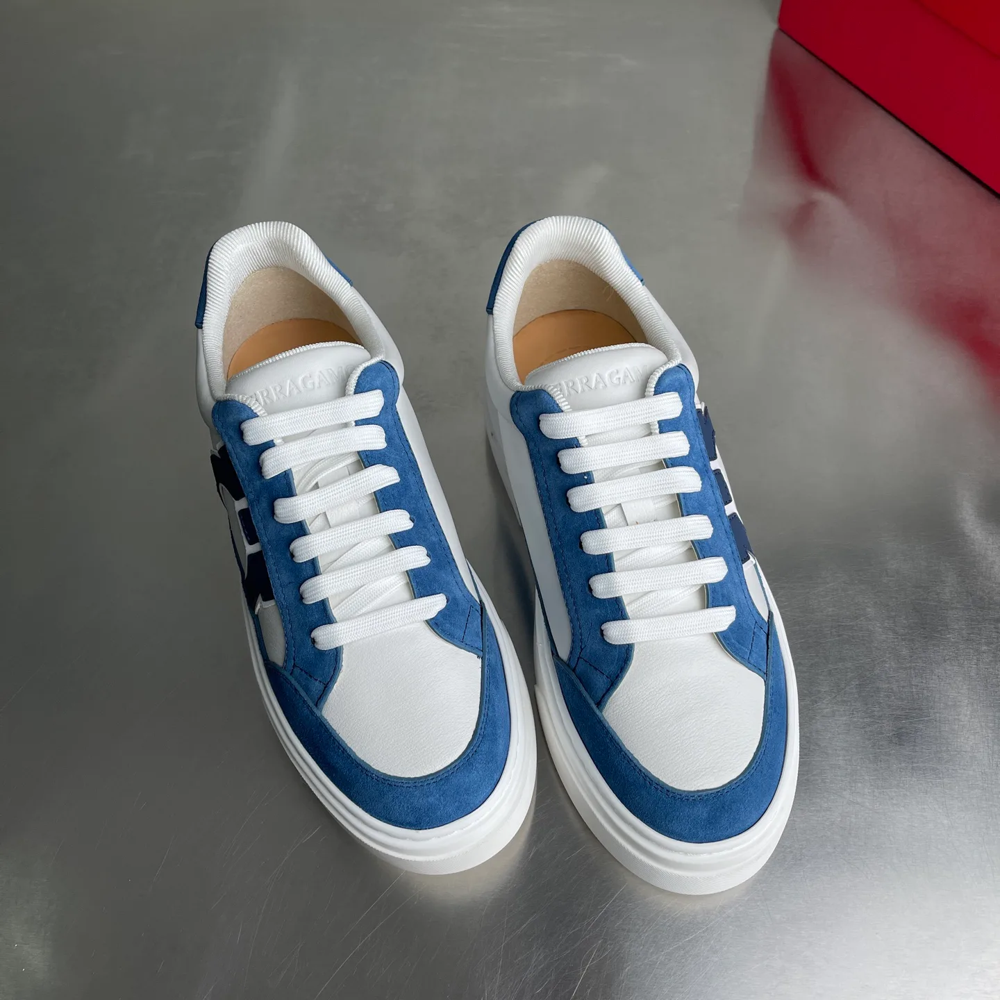 Кроссовки Мужские Salvatore Ferragamo 1128056