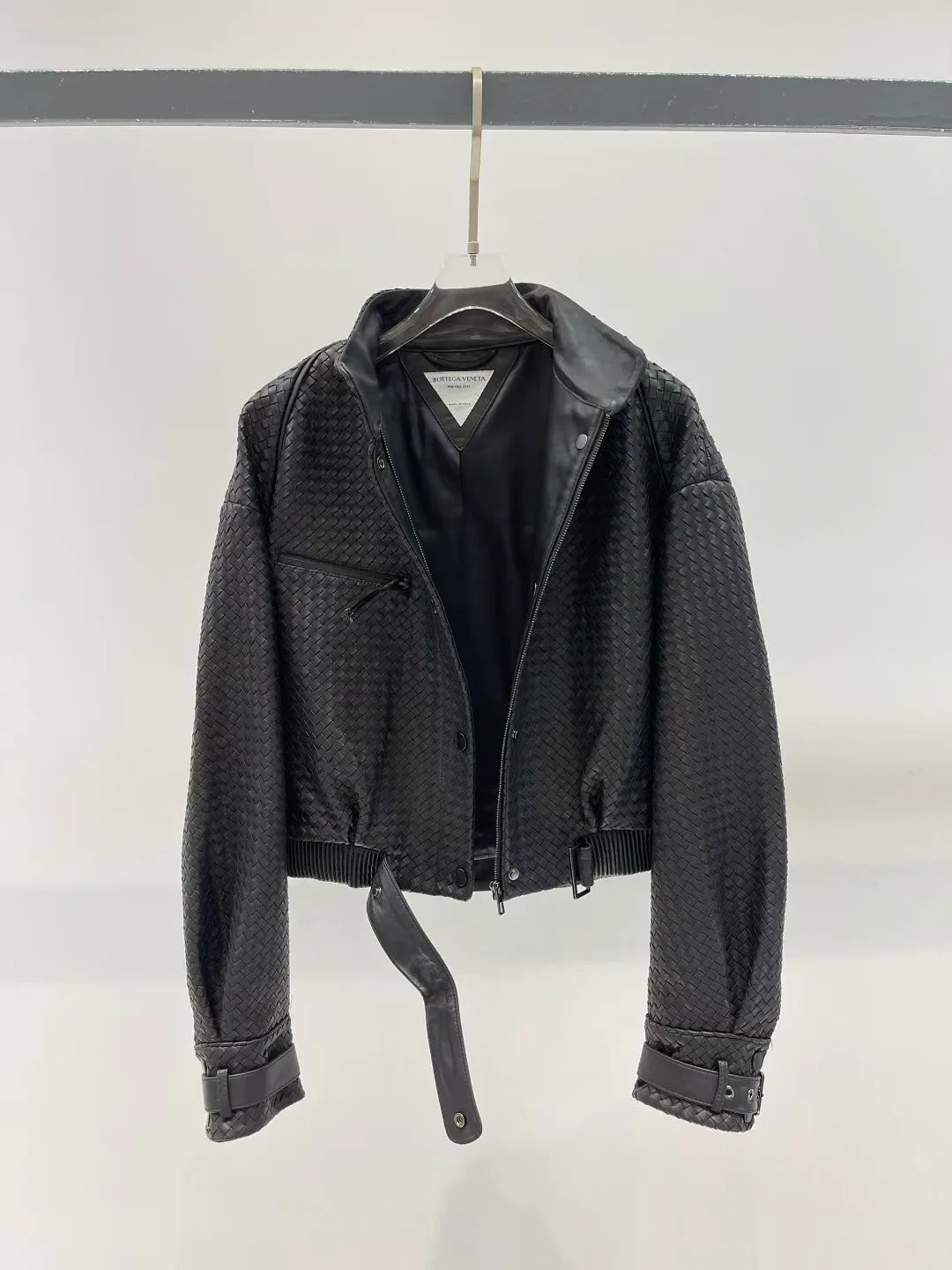 Кожаные Куртки И Дублёнки Женские Bottega Veneta 11700524