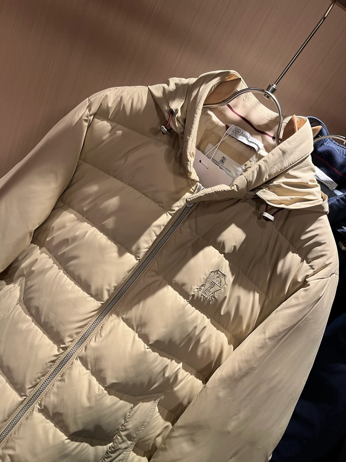 Куртки И Пуховики Мужские Brunello Cucinelli 1082311