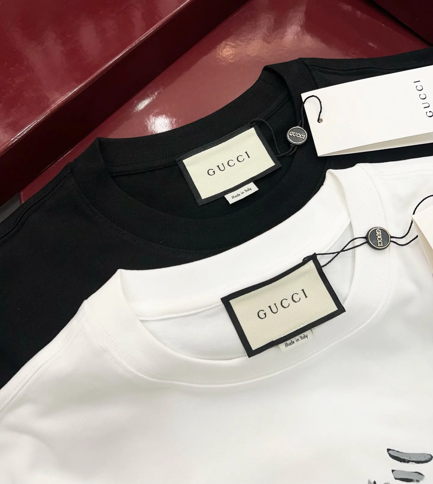 Футболки Женские Gucci 12729640