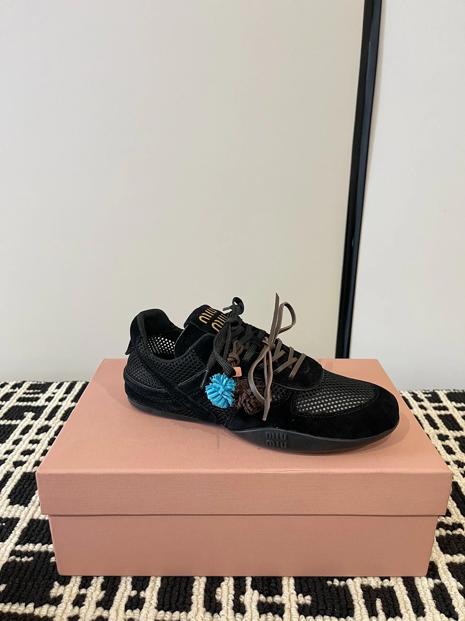 Кроссовки Женские Miu Miu 10991298