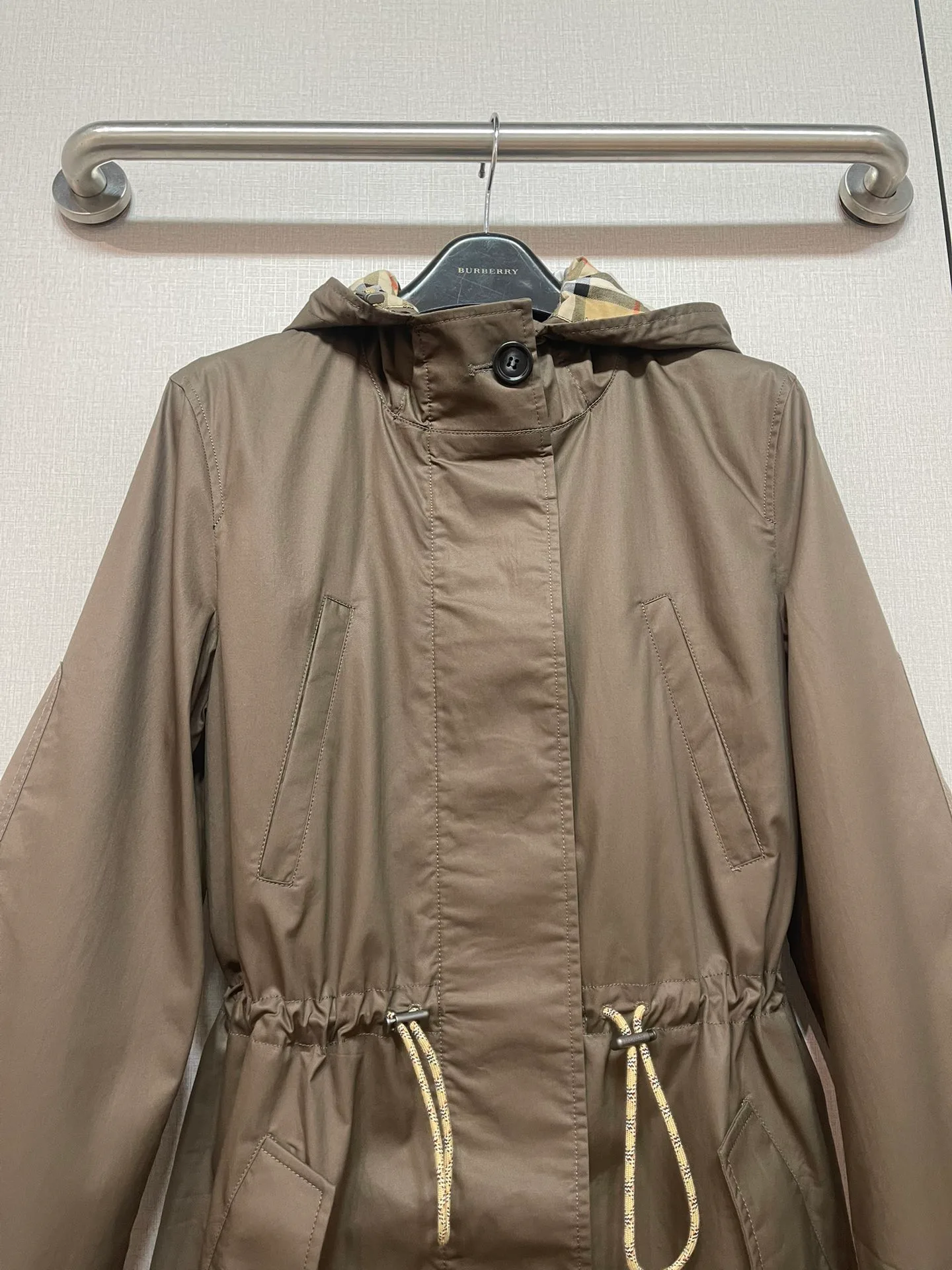 Куртки И Пуховики Женские Burberry 11578517