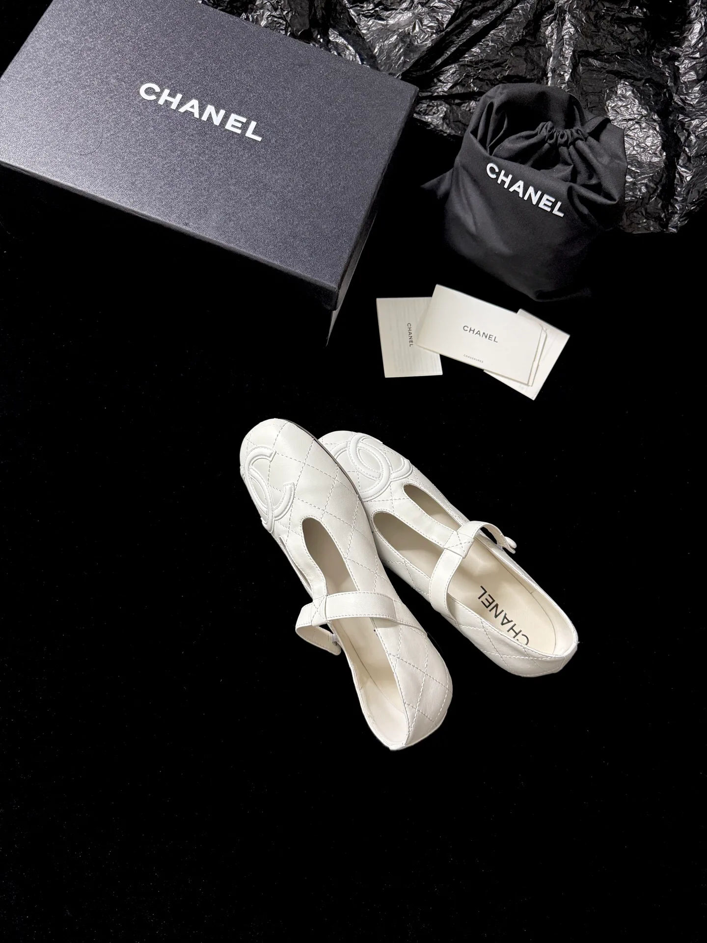 Туфли Женские Chanel 17605693