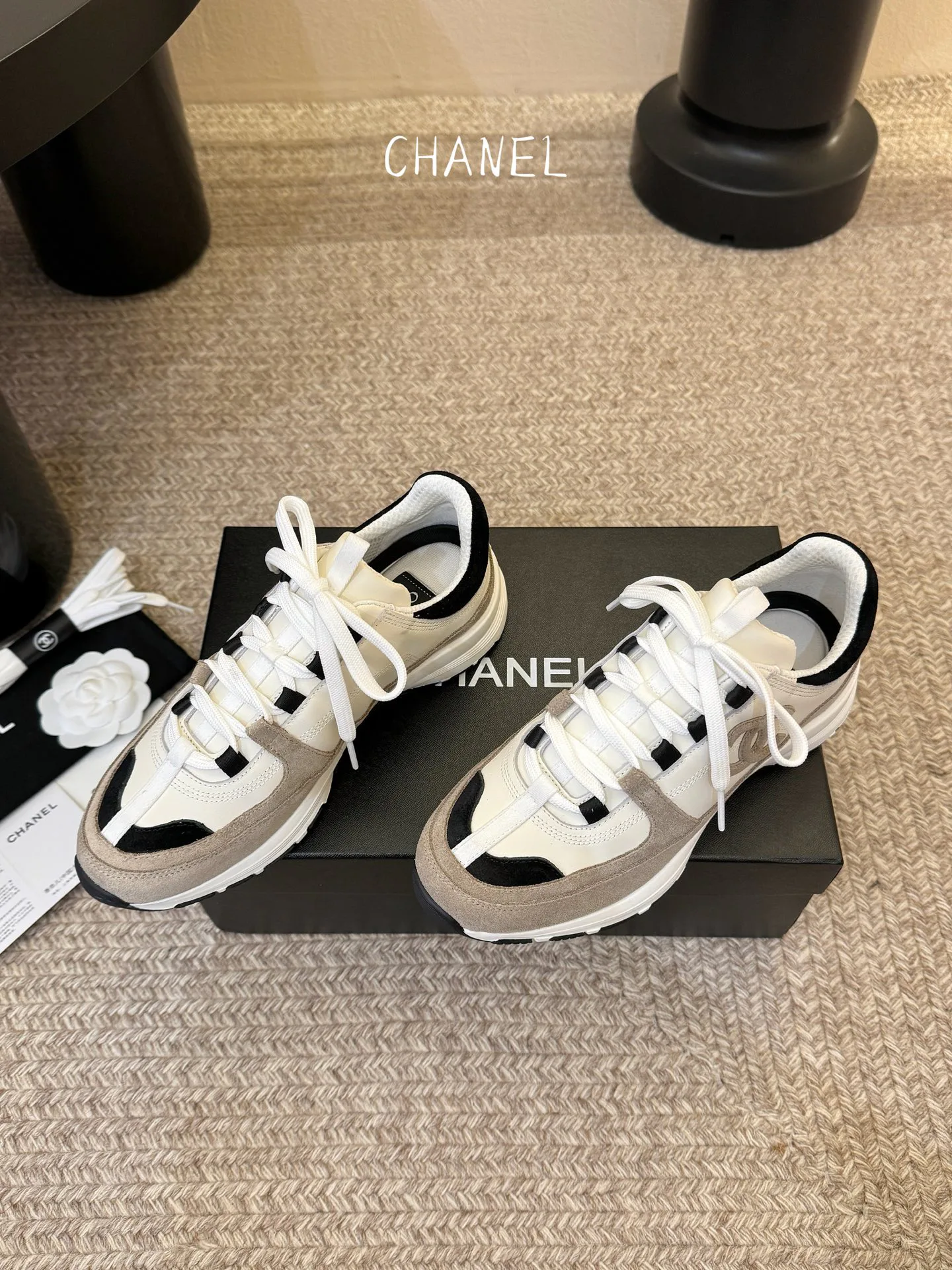 Кроссовки Женские Chanel 11389185