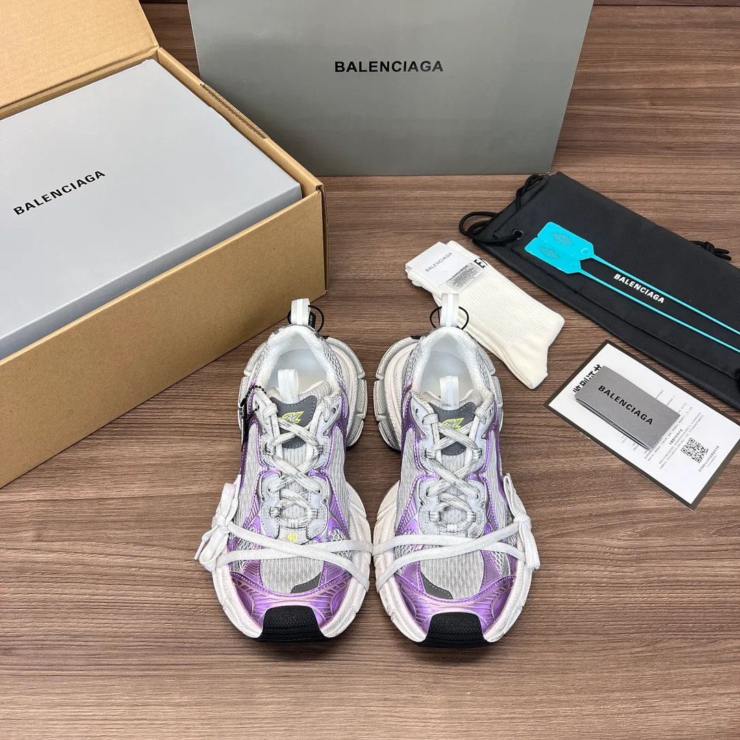 Кроссовки Женские Balenciaga 19128902