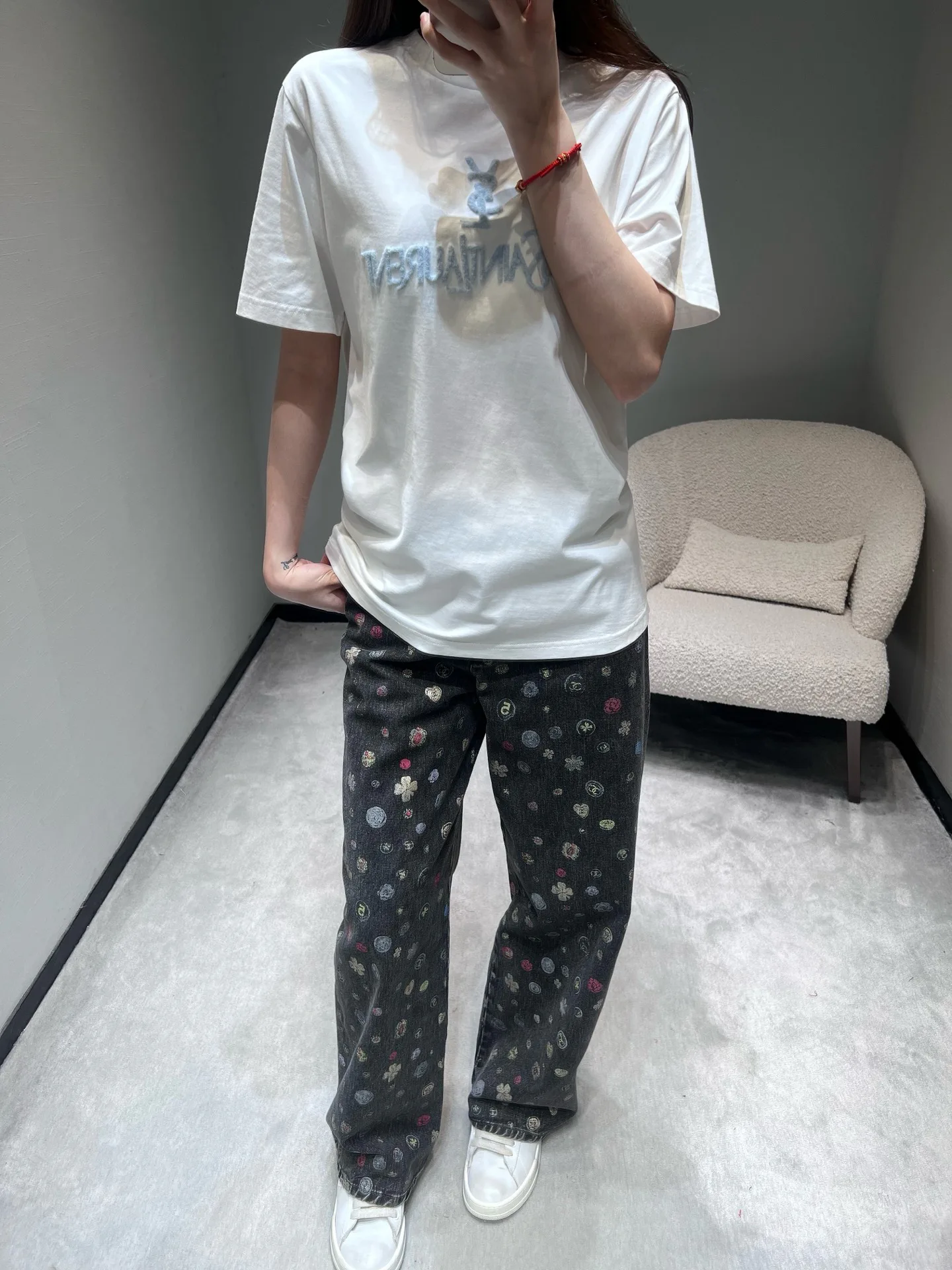 Футболки Женские Saint Laurent 934050