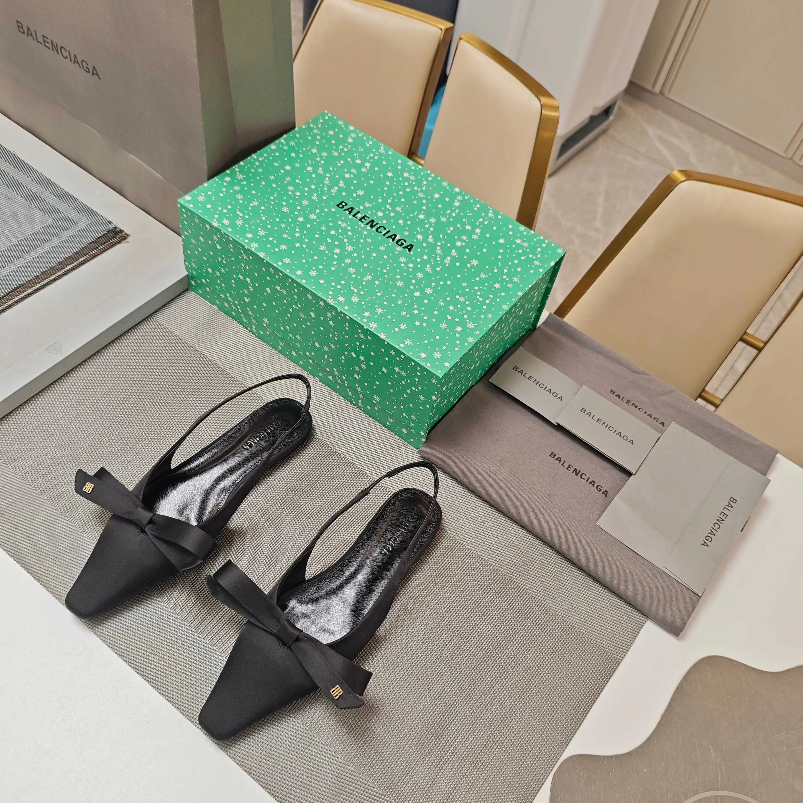 Туфли Женские Balenciaga 12245126