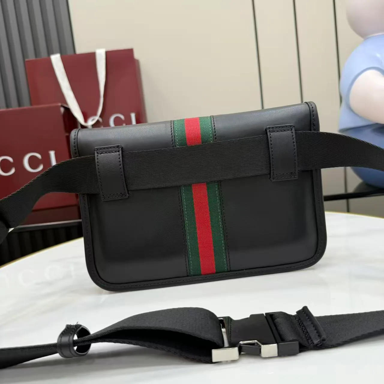 Классические Сумки Женские Gucci 13435207