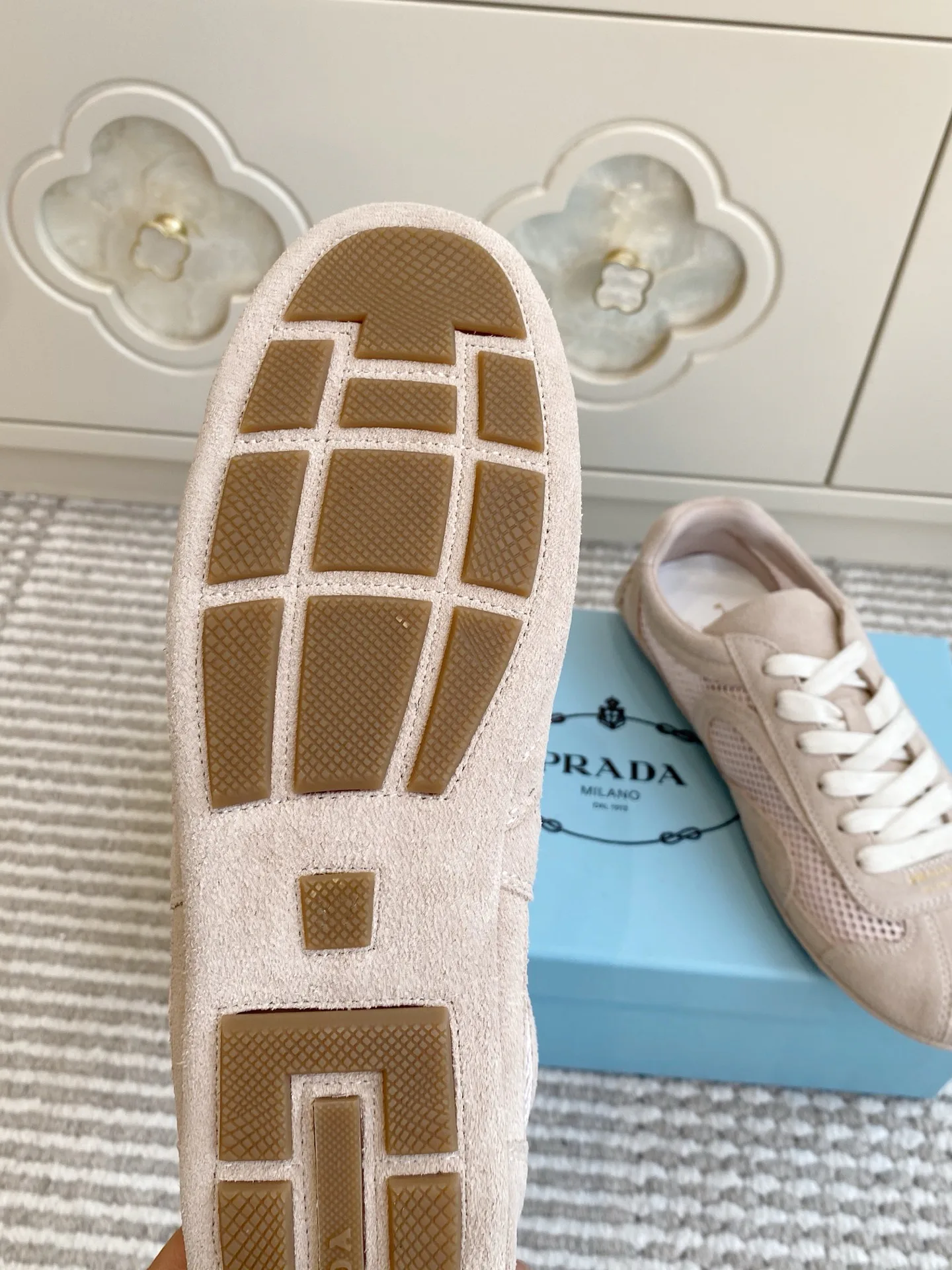 Кроссовки Женские Prada 11870116
