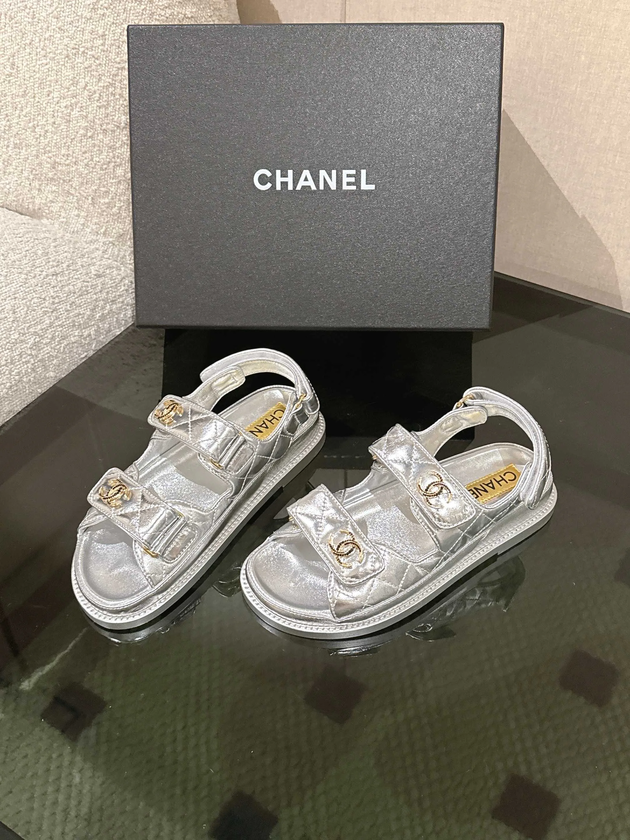 Сандалии Женские Chanel 11353687