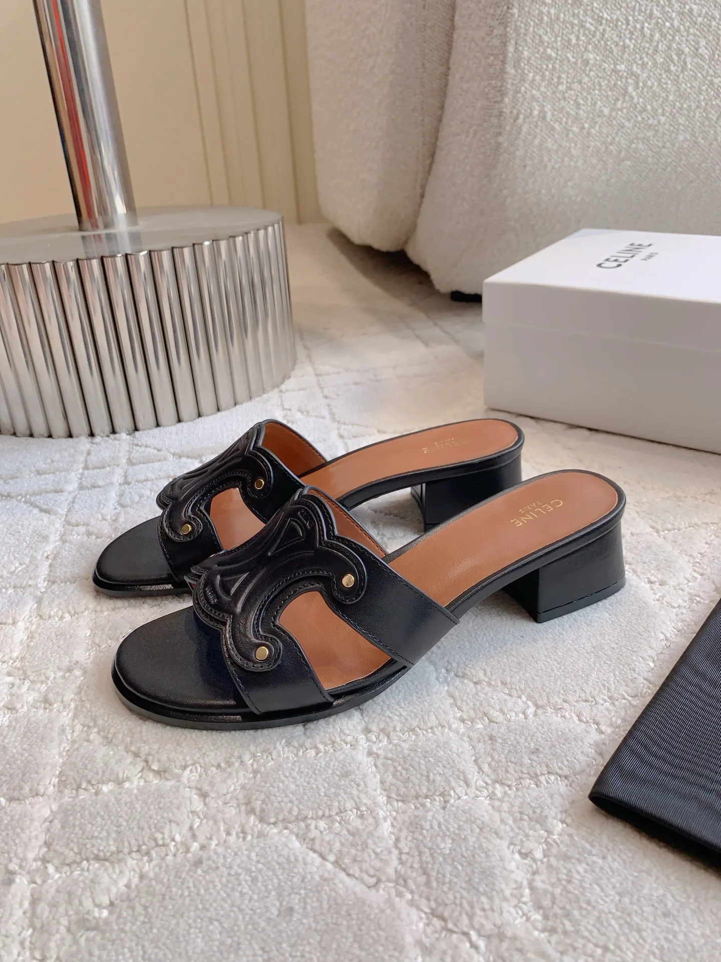 Шлепанцы Женские Celine 11566160