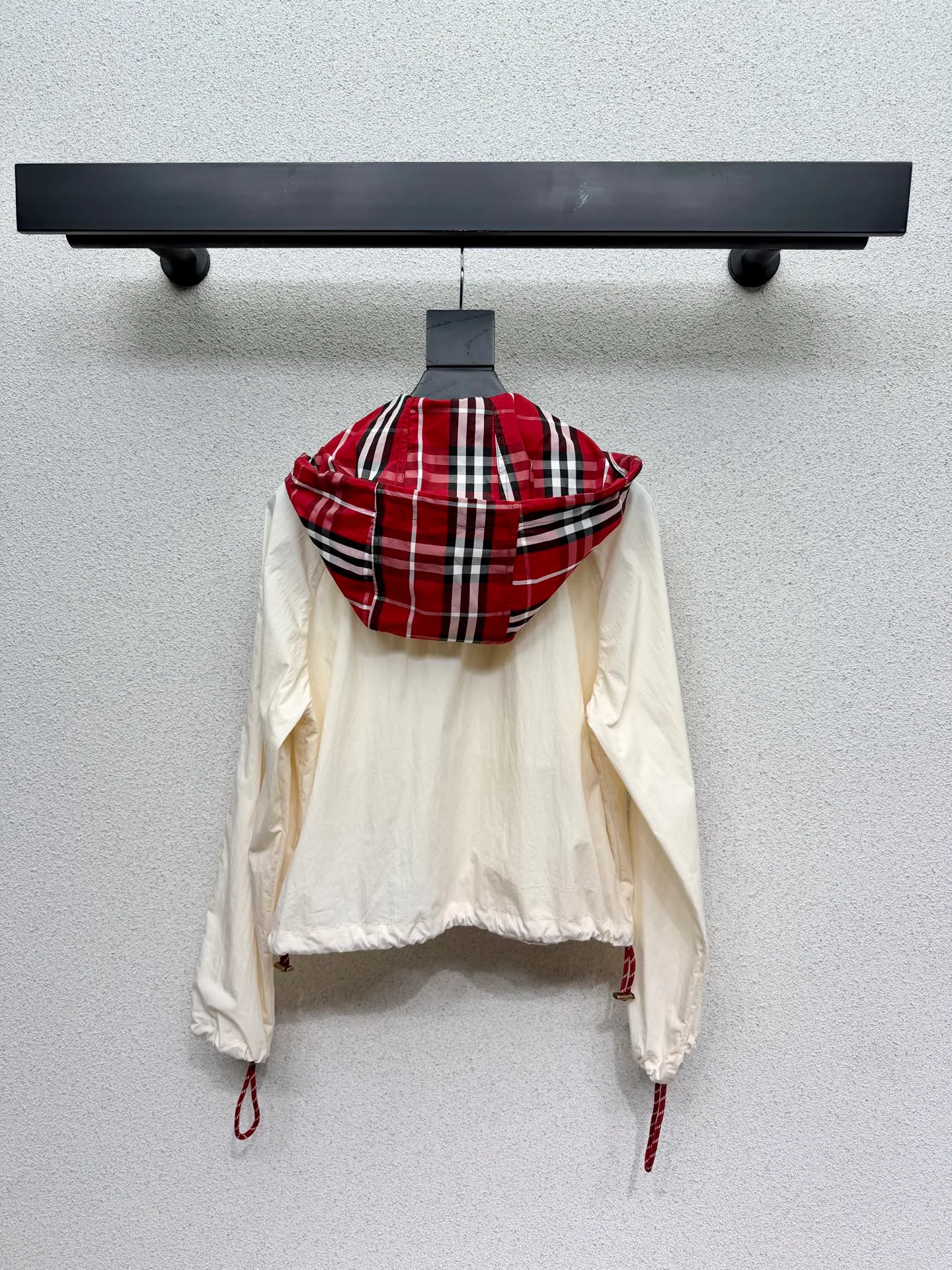 Куртки И Пуховики Женские Burberry 11397952