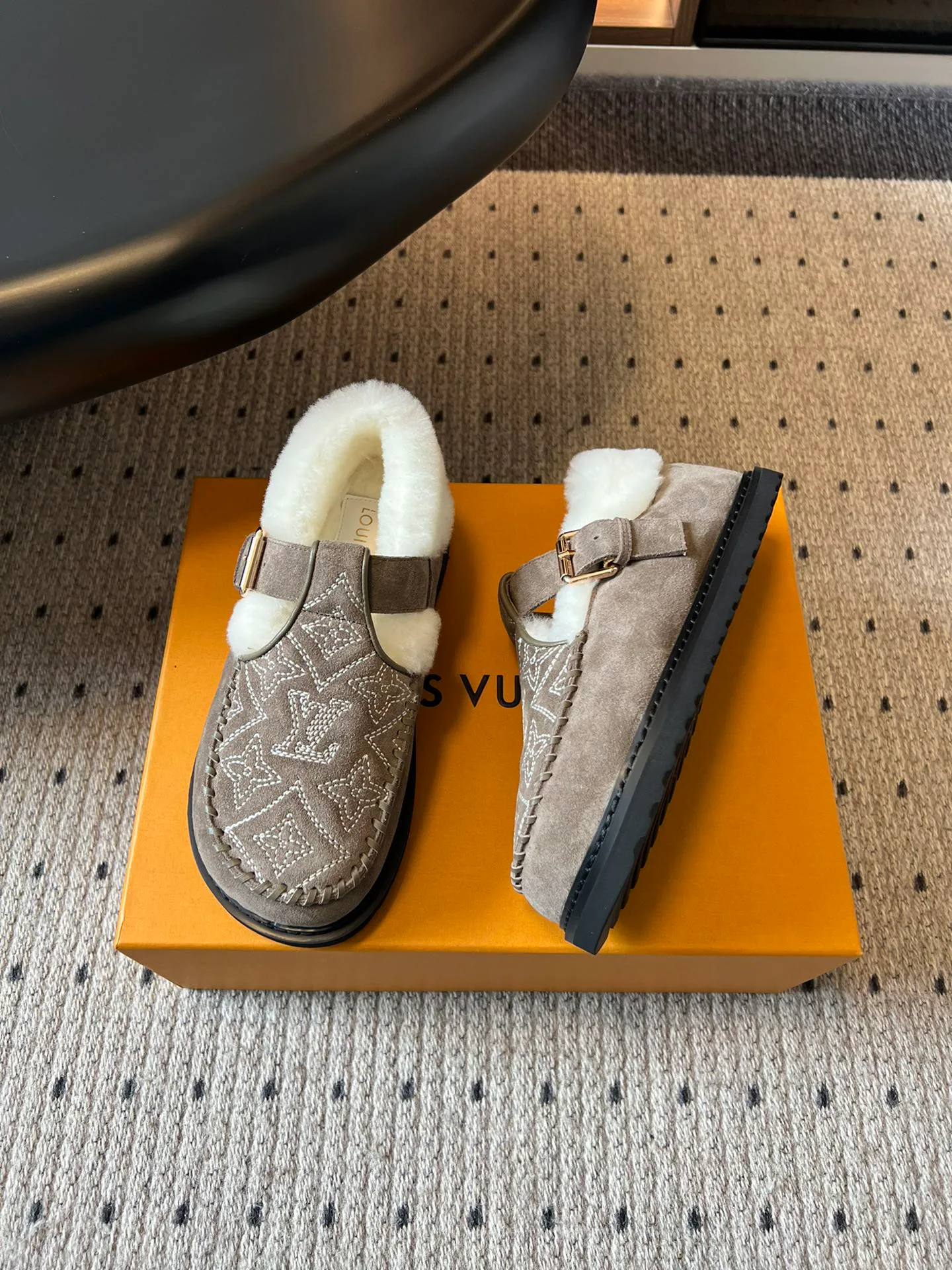 Мюли И Сабо Женские Louis Vuitton 133274