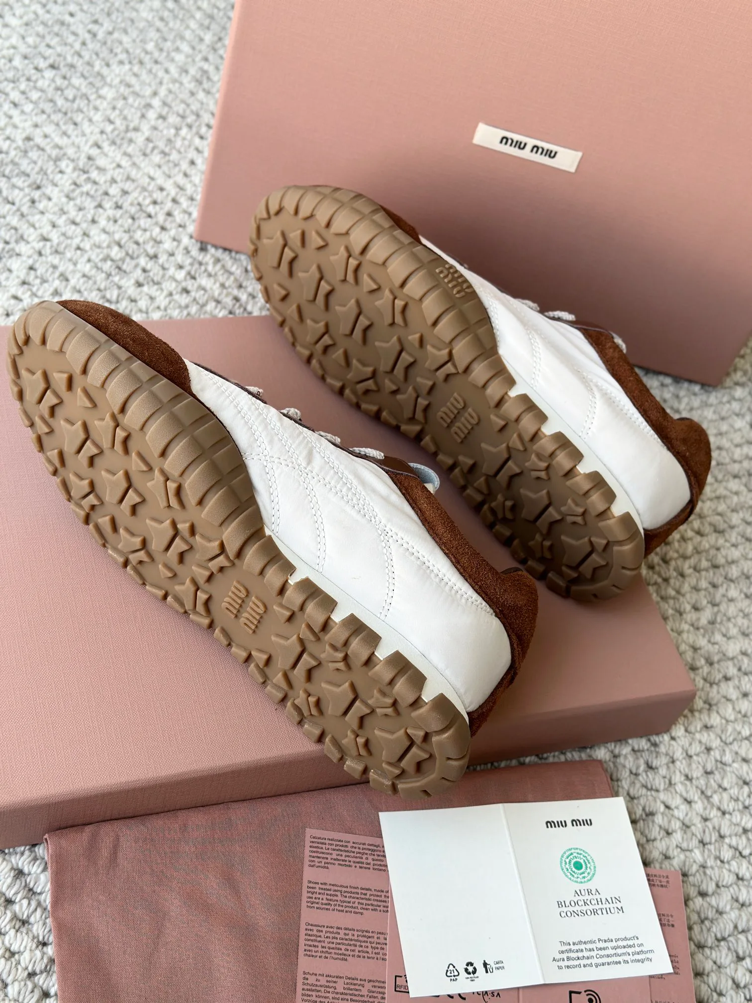 Кроссовки Женские Miu Miu 18006186