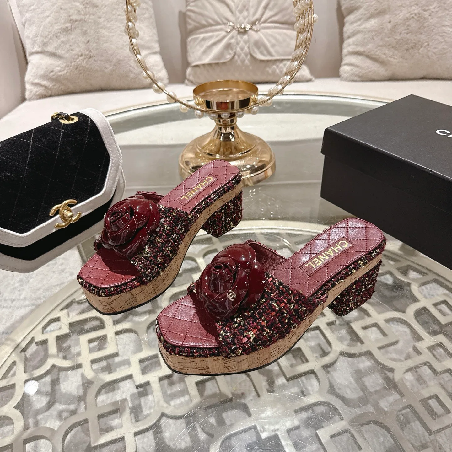 Шлепанцы Женские Chanel 1529108