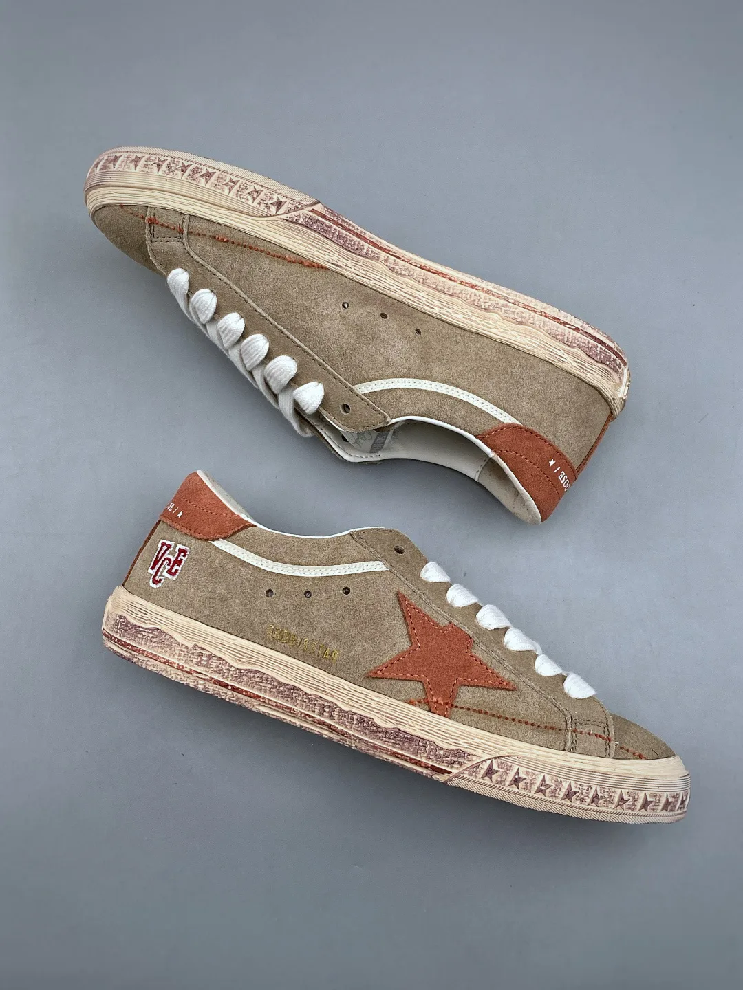 Кроссовки Мужские Golden Goose 19414576