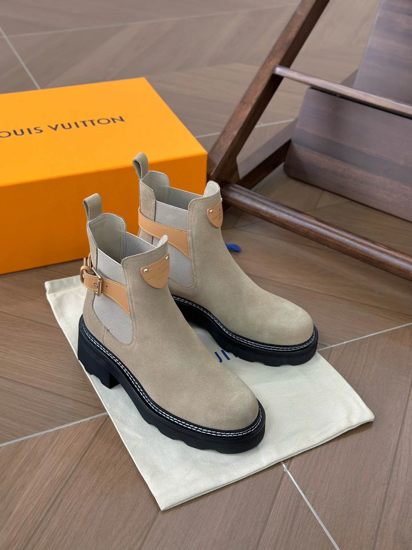 Ботинки Женские Louis Vuitton 5295258