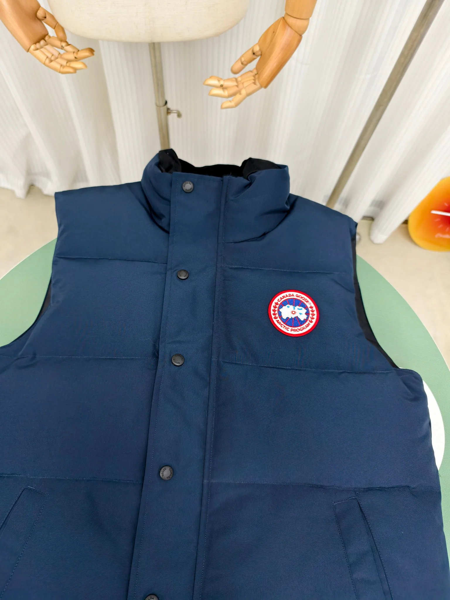 Жилеты Женские Canada Goose 1773247
