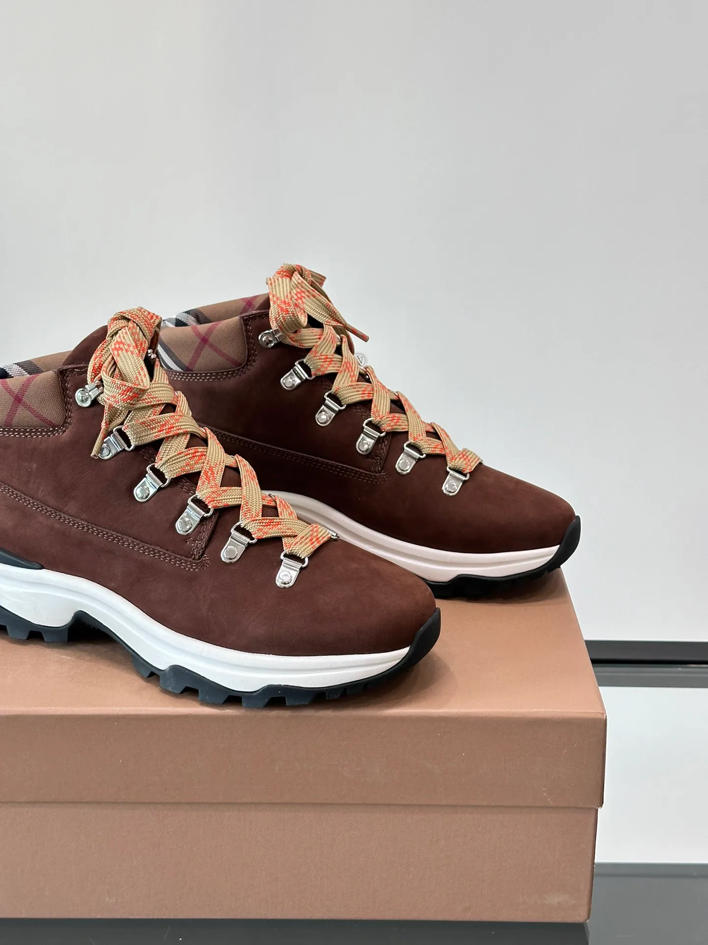 Кроссовки Мужские Burberry 848753