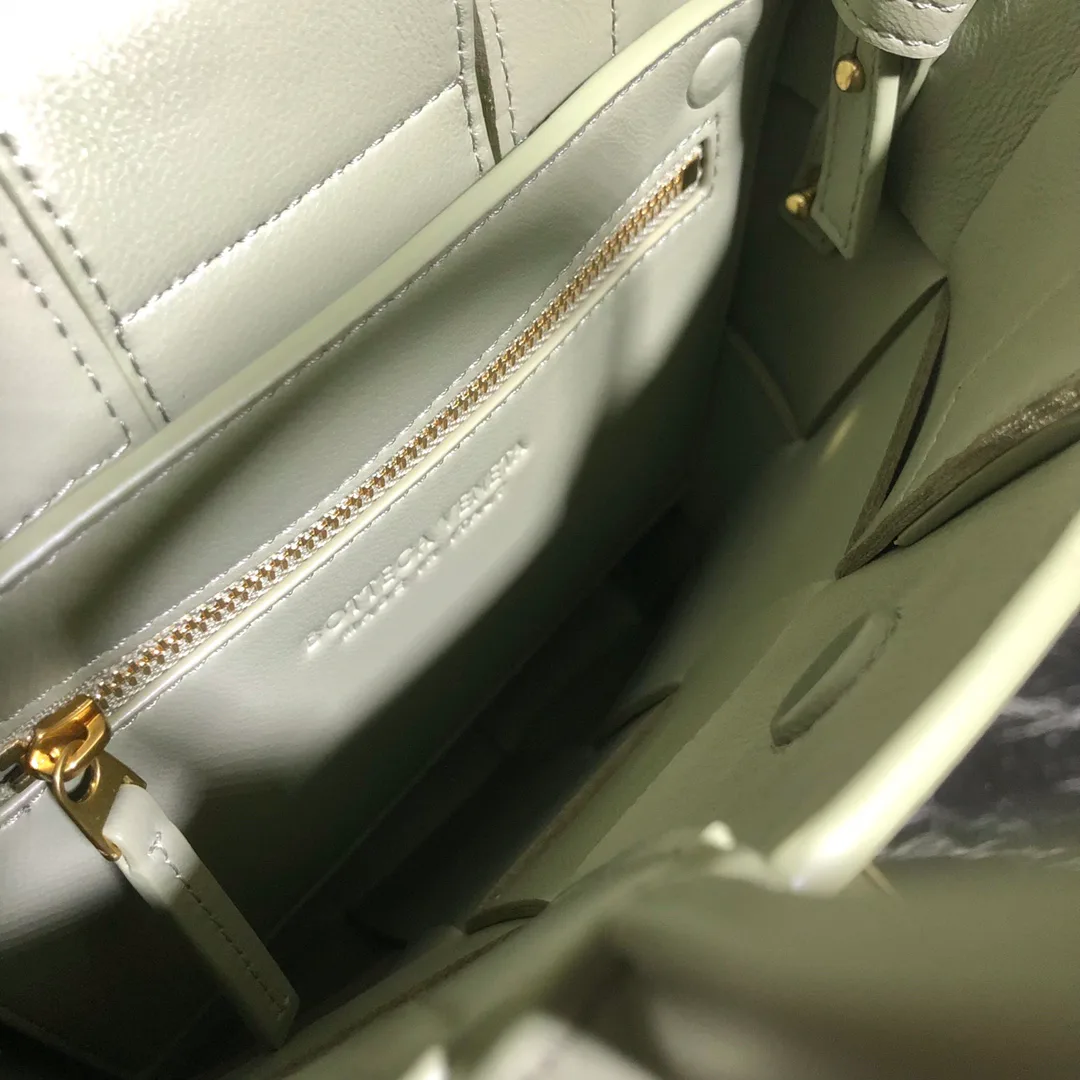 Классические Сумки Женские Bottega Veneta 10633455