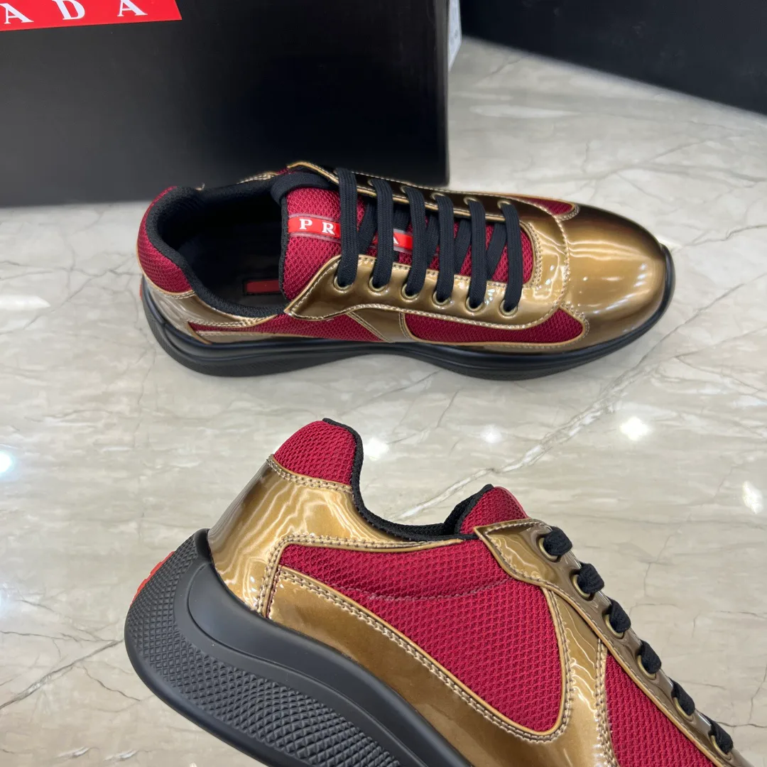 Кроссовки Женские Prada 18430439