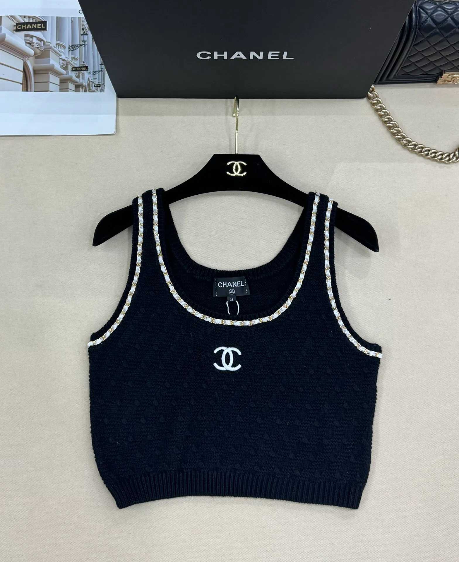 Жилеты Женские Chanel 11278064
