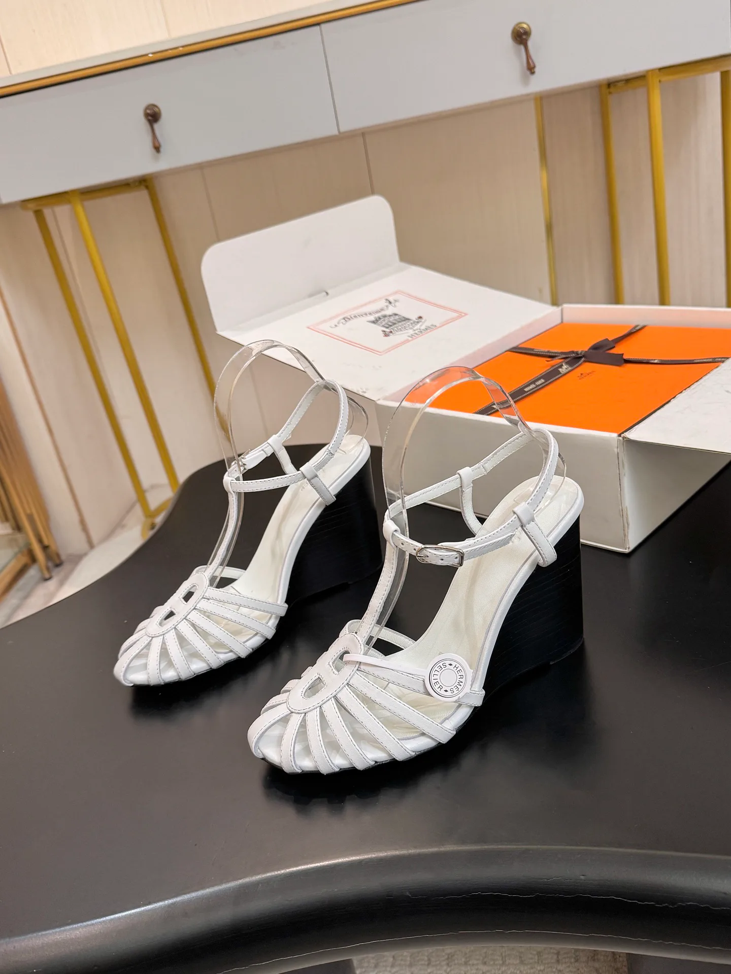 Босоножки Женские Hermes 18103844