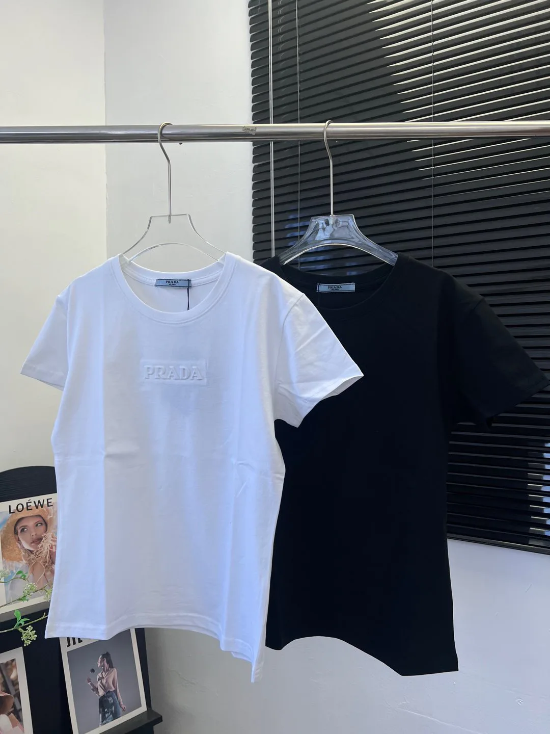 Футболки Женские Prada 11601872