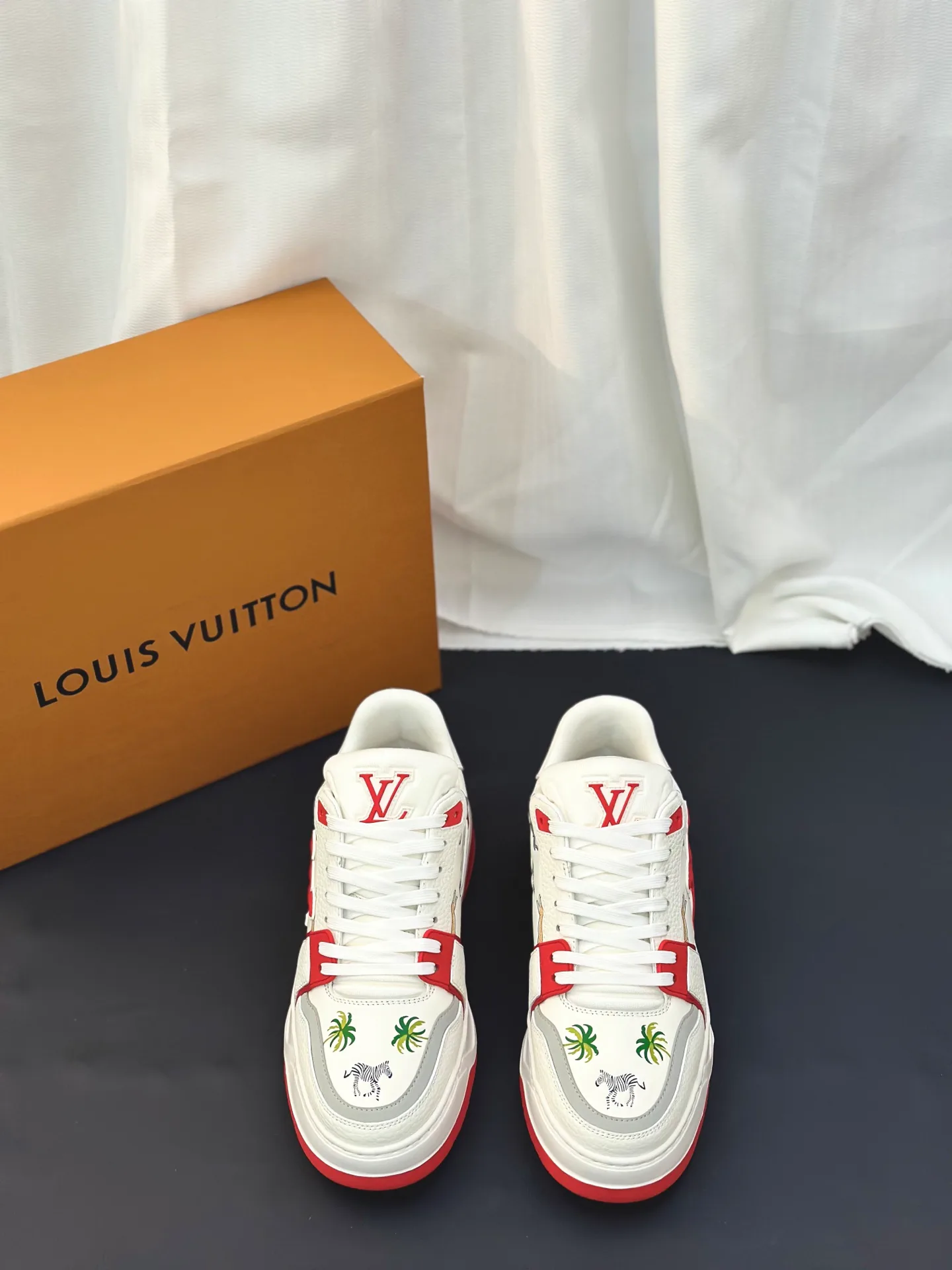 Кроссовки Мужские Louis Vuitton 1801564