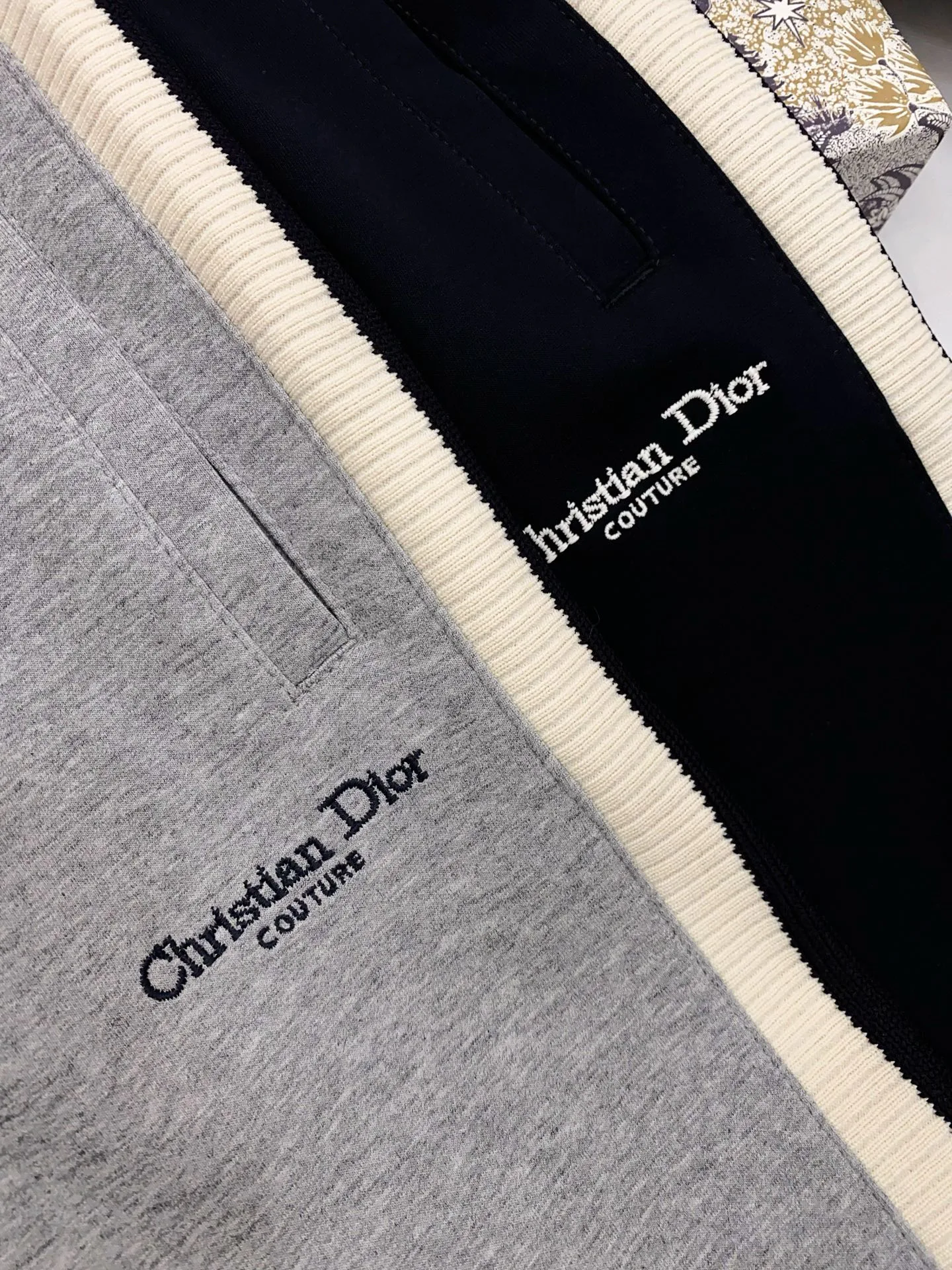 Брюки Мужские Christian Dior 10460053