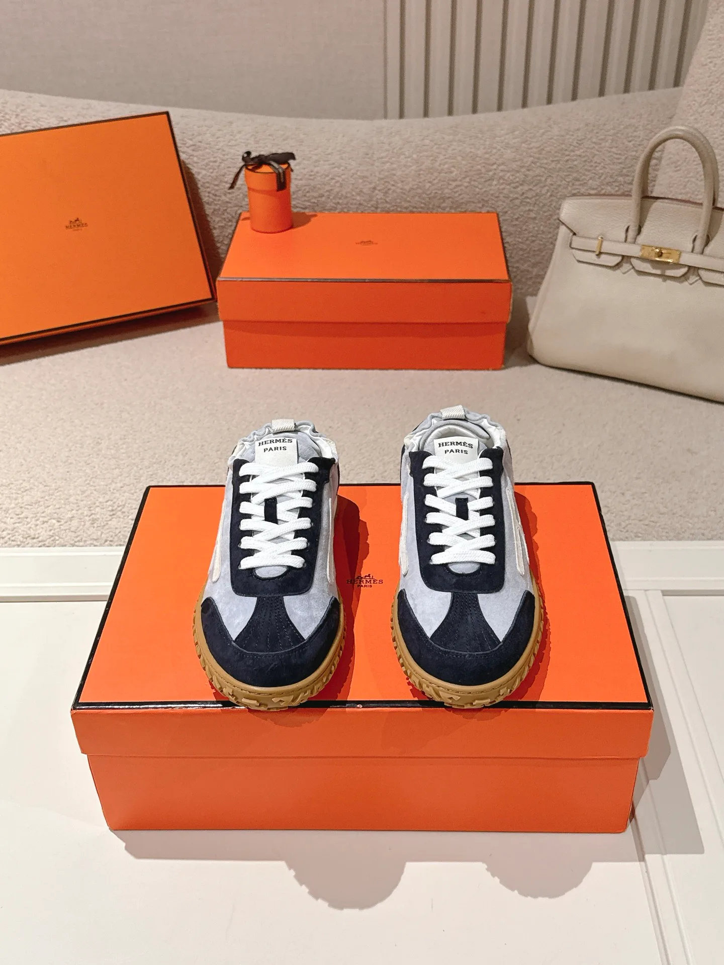 Кроссовки Женские Hermes 17429947