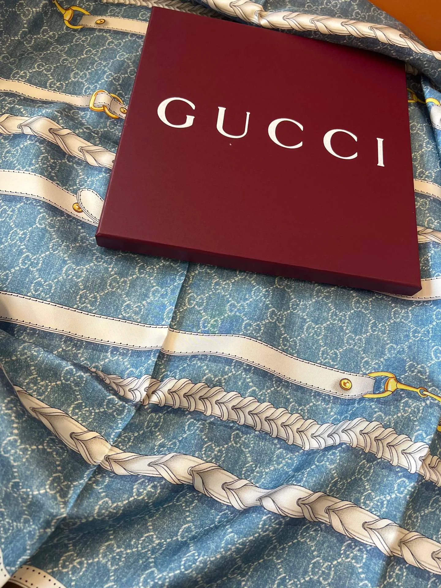 Платки Gucci 11654365
